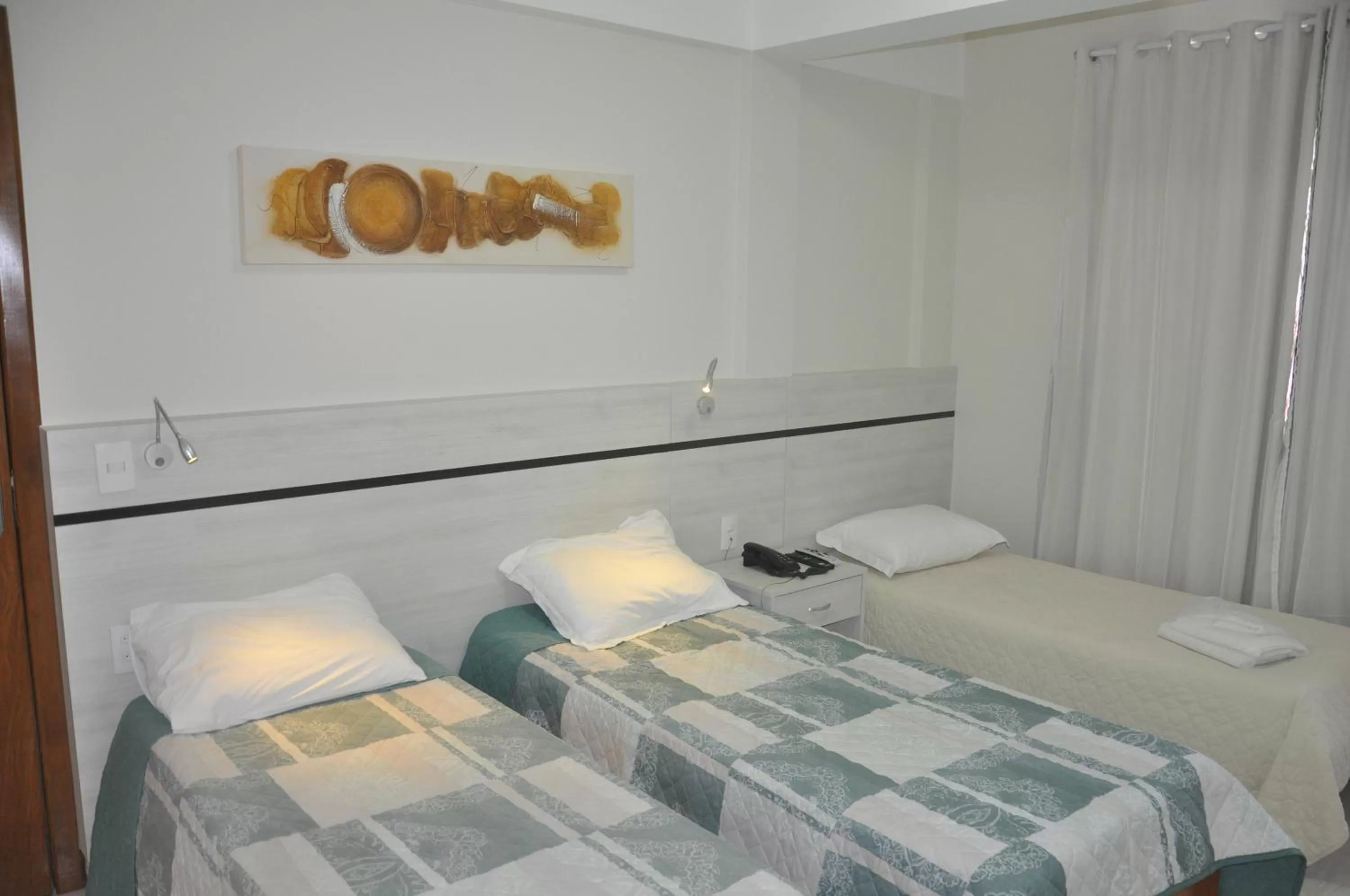 Bed in Hotel Raio de Sol