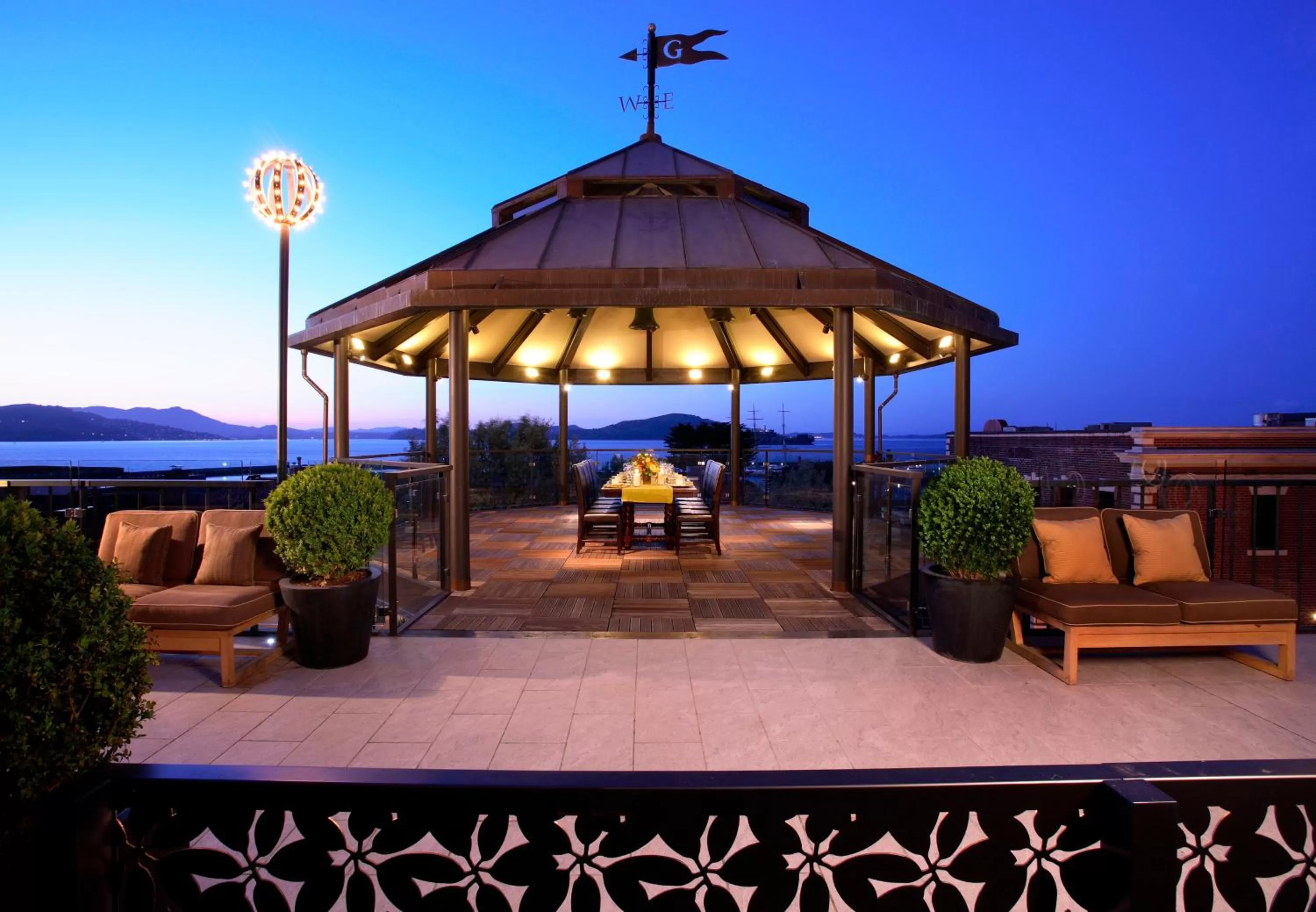 Balcony/Terrace in The Fairmont Heritage Place Ghirardelli Square