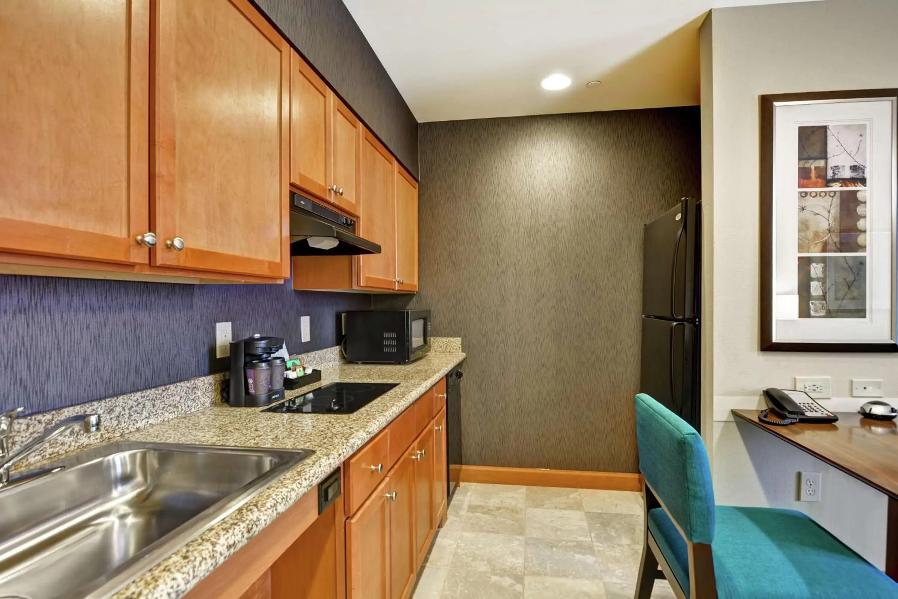 One-Bedroom King Suite with Whirlpool - Non-Smoking in Homewood Suites Mobile East Bay/Daphne One-Bedroom King Suite with Whirlpool - Non-Smoking in Homewood Suites Mobile East Bay/Daphne