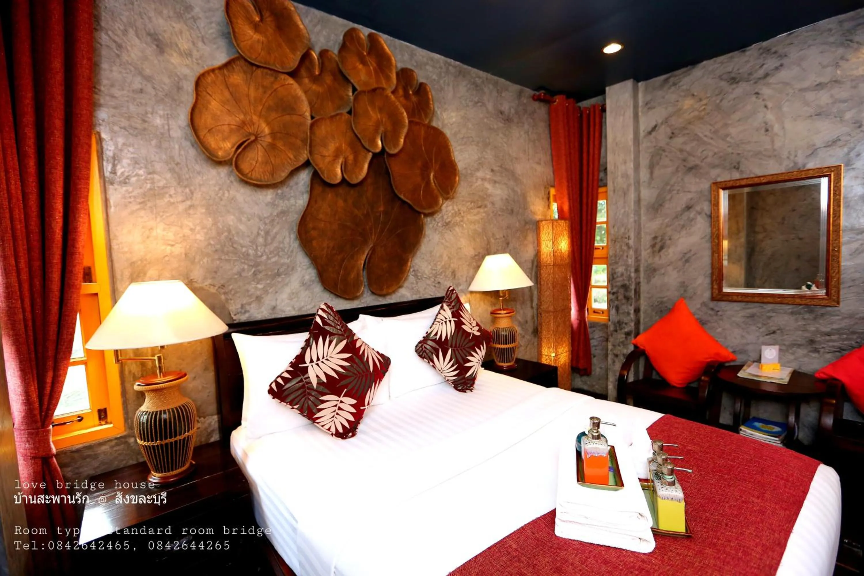 Bed in Love Bridge House บ้านสะพานรัก