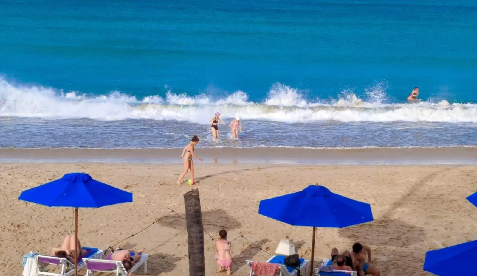 Evening entertainment in Blue Sand Beach Resort