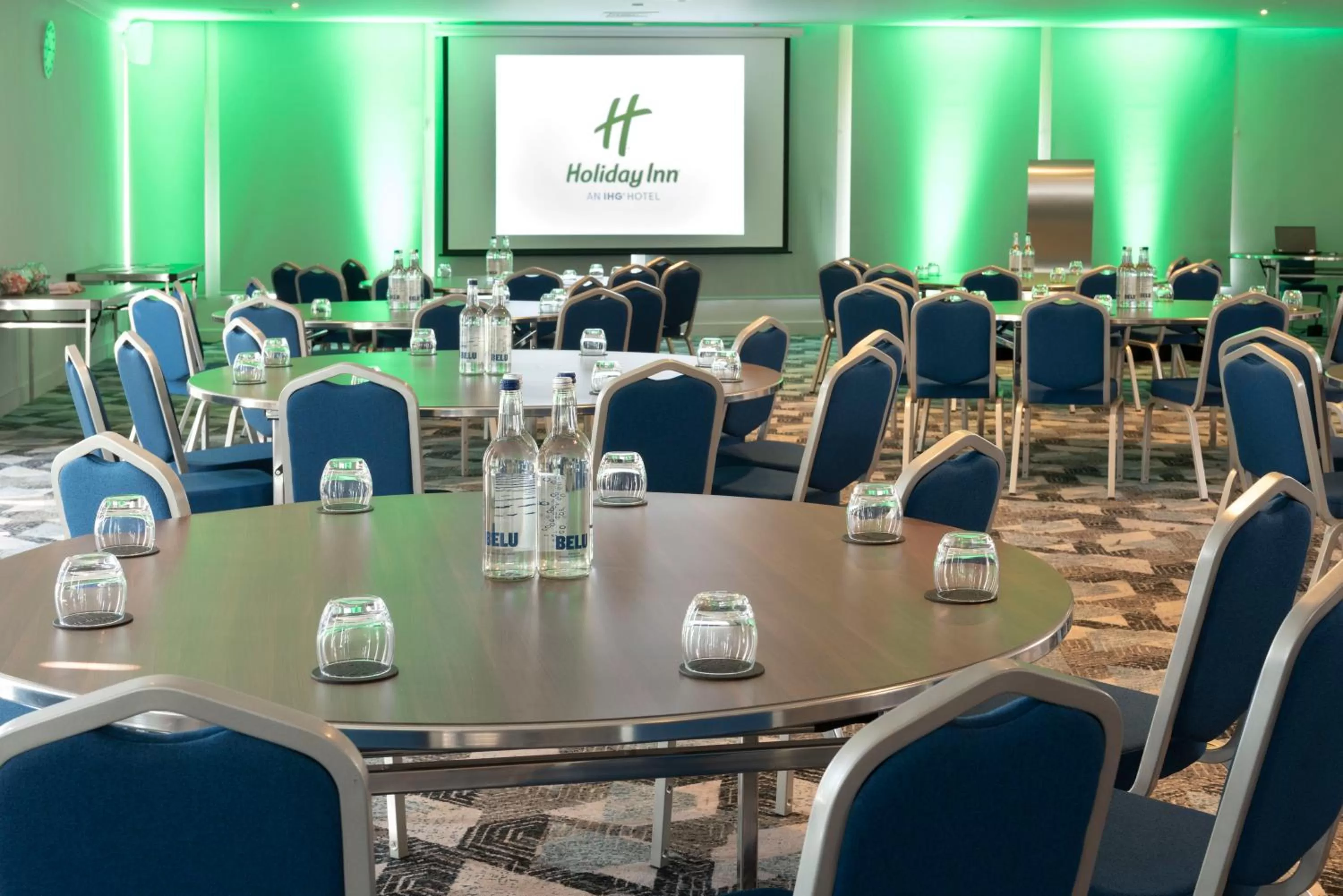 Meeting/conference room in Holiday Inn Birmingham M6, Jct7 by IHG