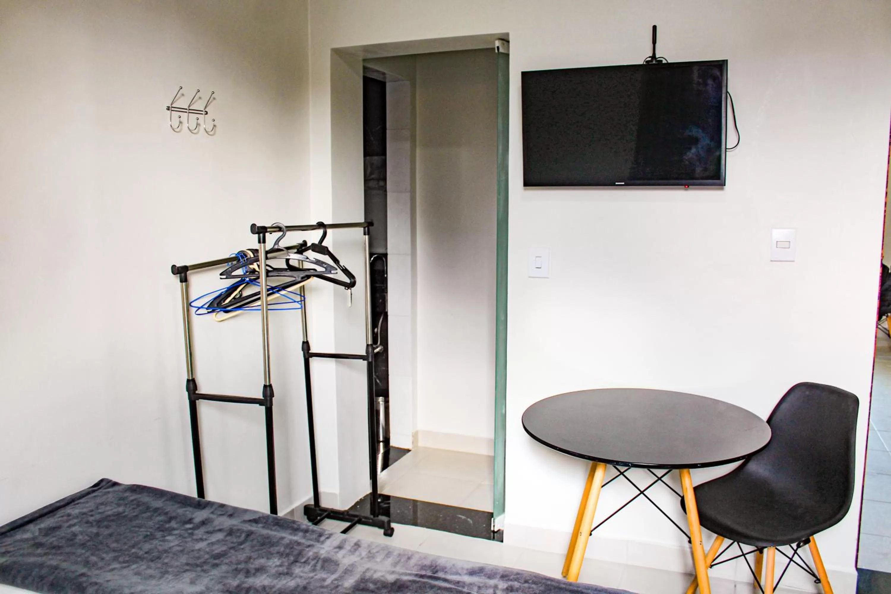 TV/Entertainment Center in Hotel Flor Paulista