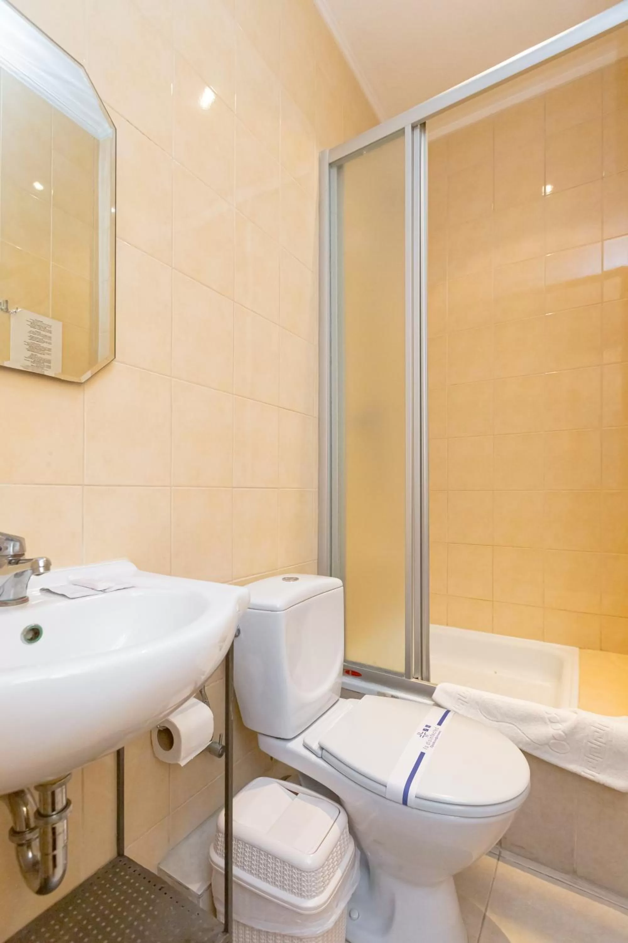 Bathroom in Staryi Krakiv