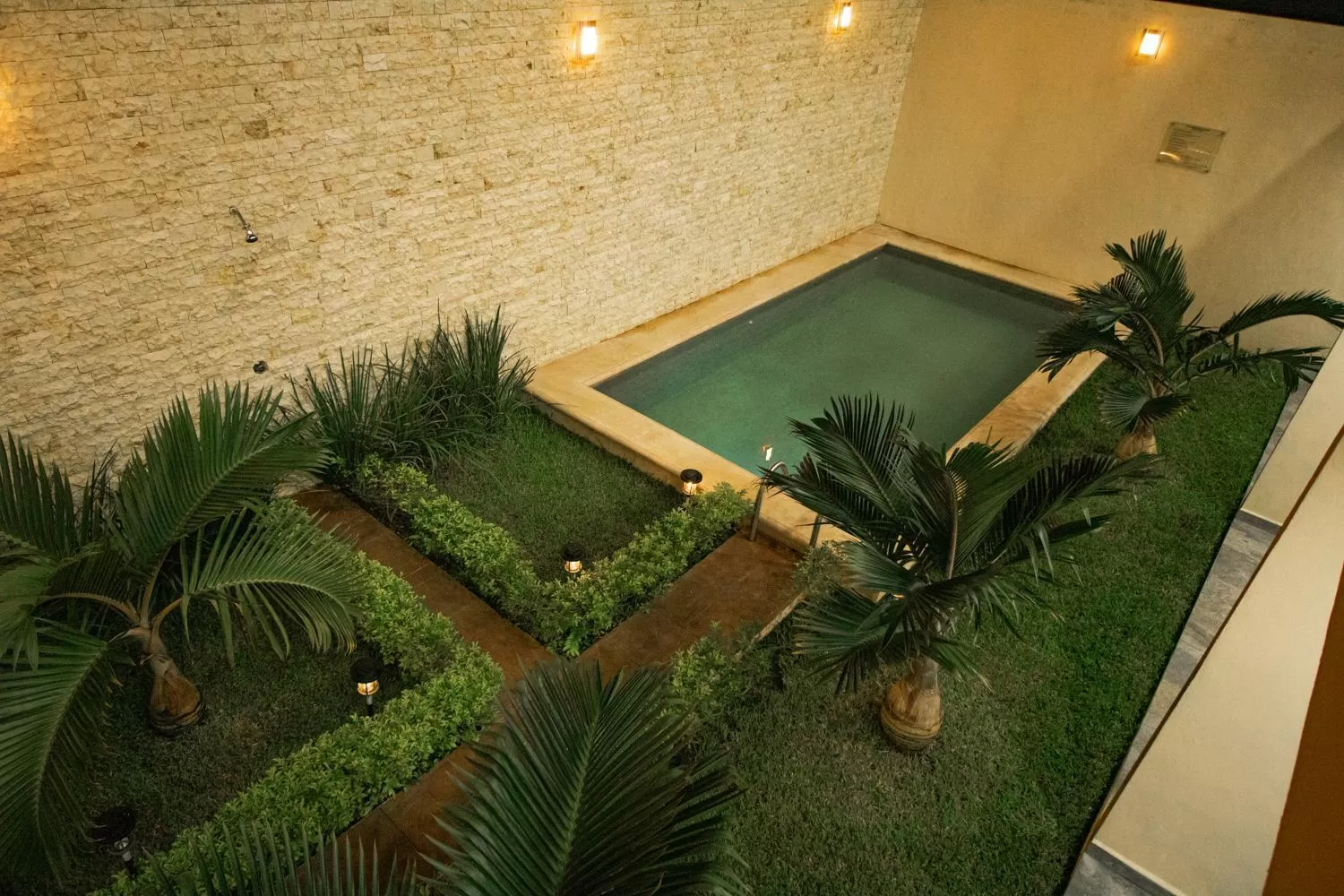 Pool view in Hotel Avila