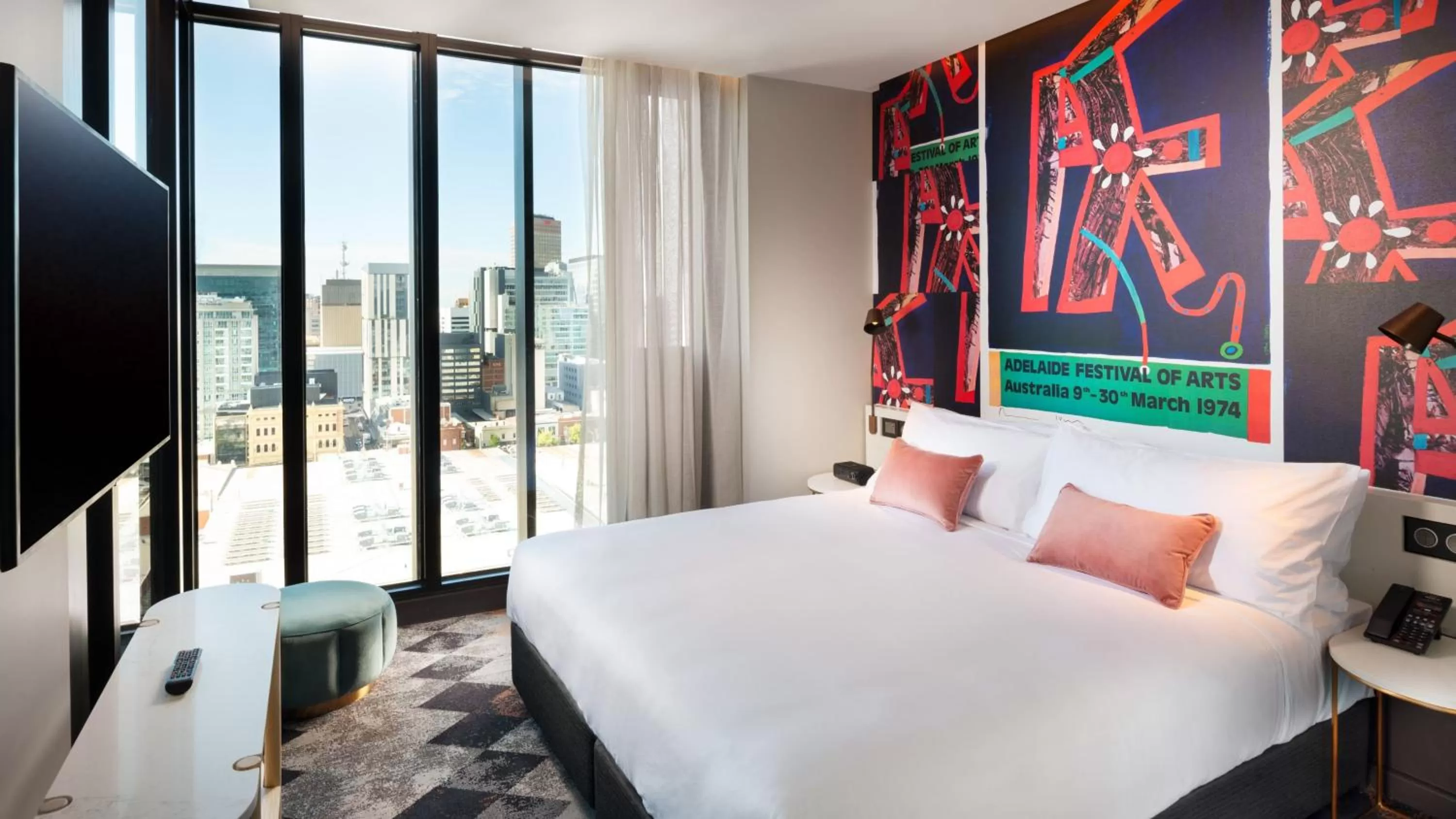 Photo of the whole room, Bed in Hotel Indigo Adelaide Markets by IHG