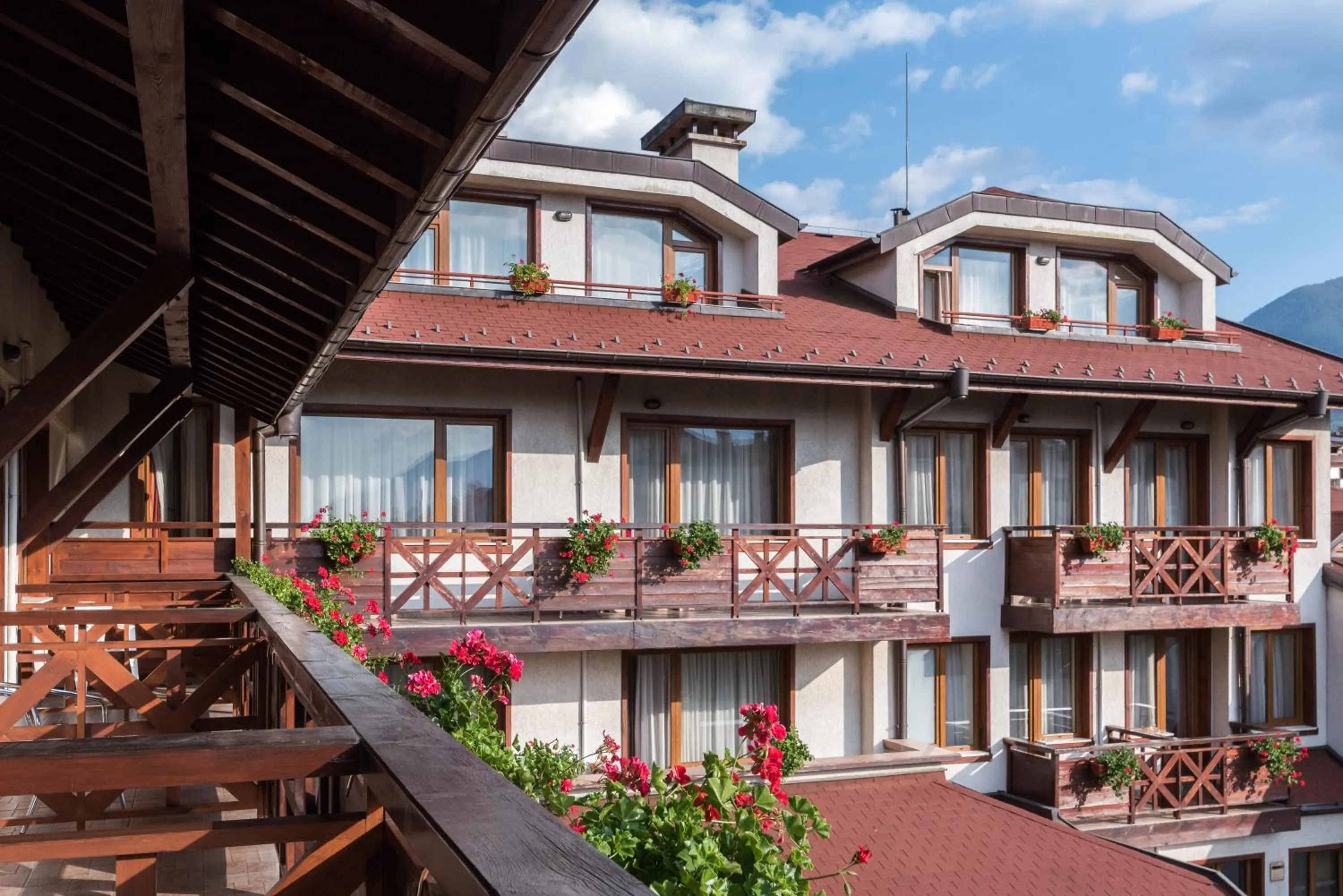 Property building in Evelina Palace Hotel