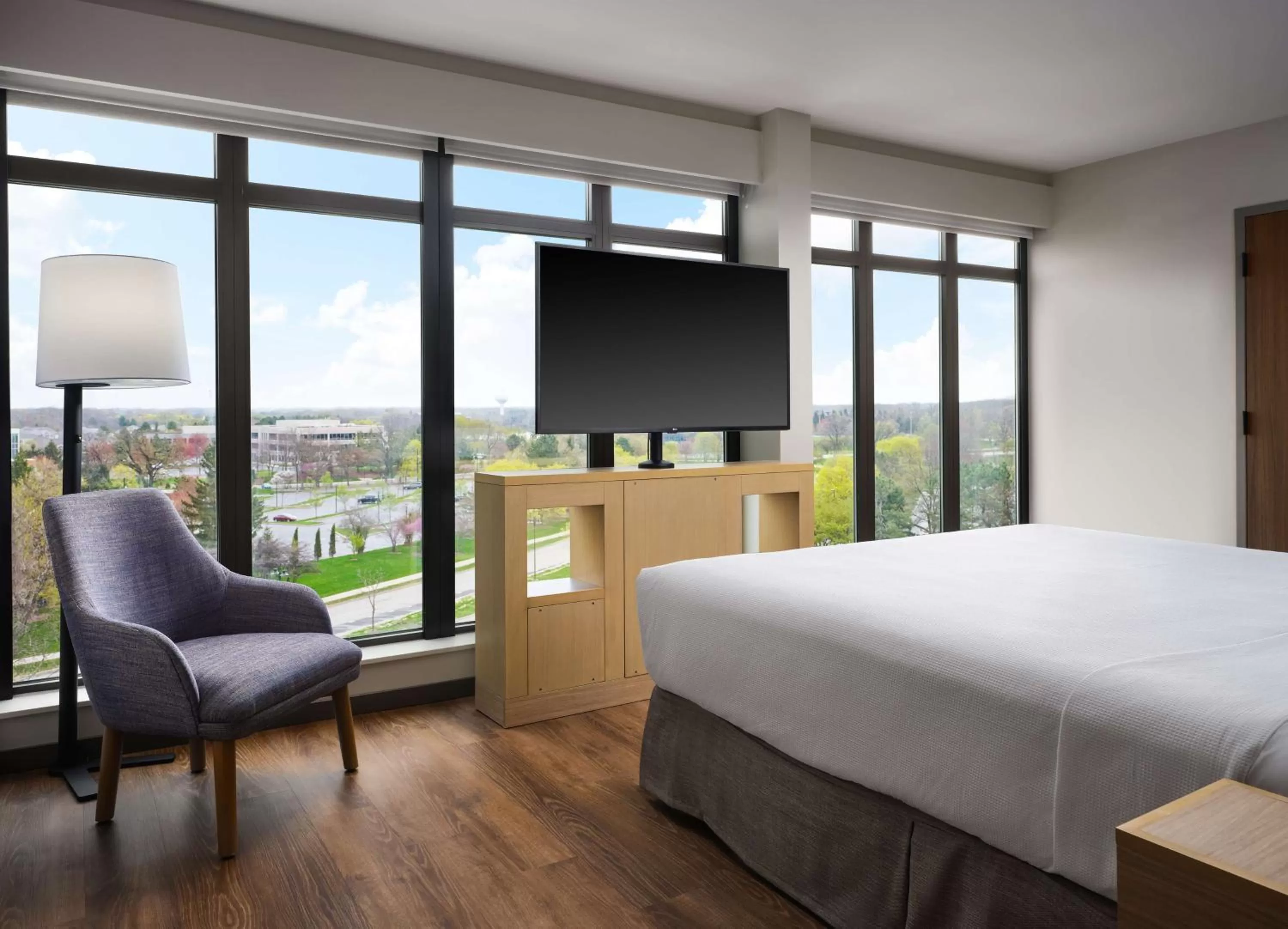 Photo of the whole room, Bed in The Forester, a Hyatt Place Hotel