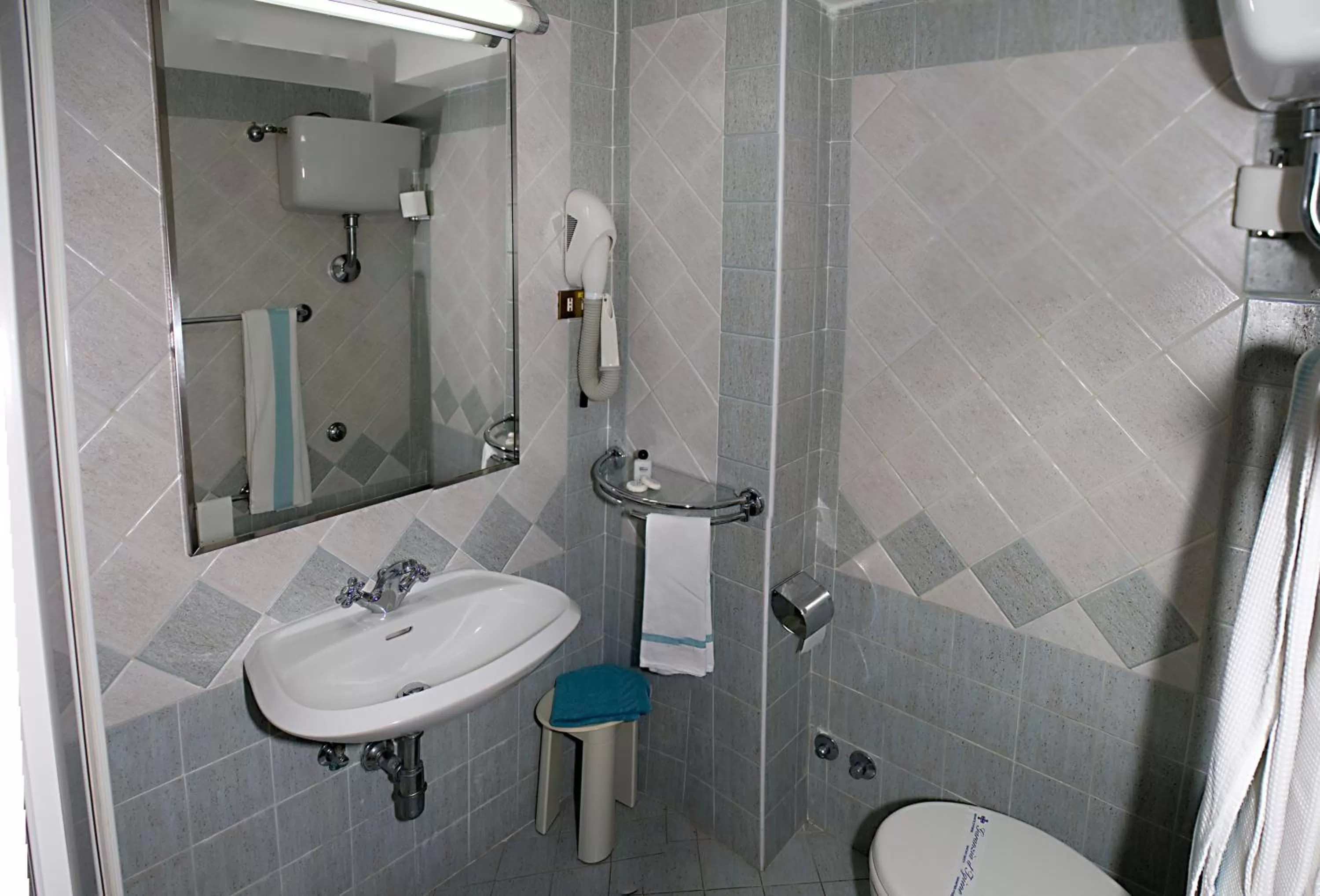 Bathroom in Hotel Marinella