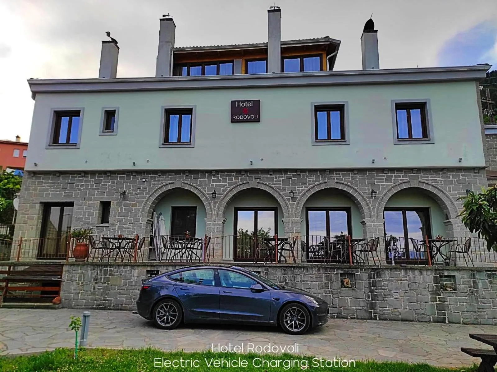 Property building in Hotel Rodovoli