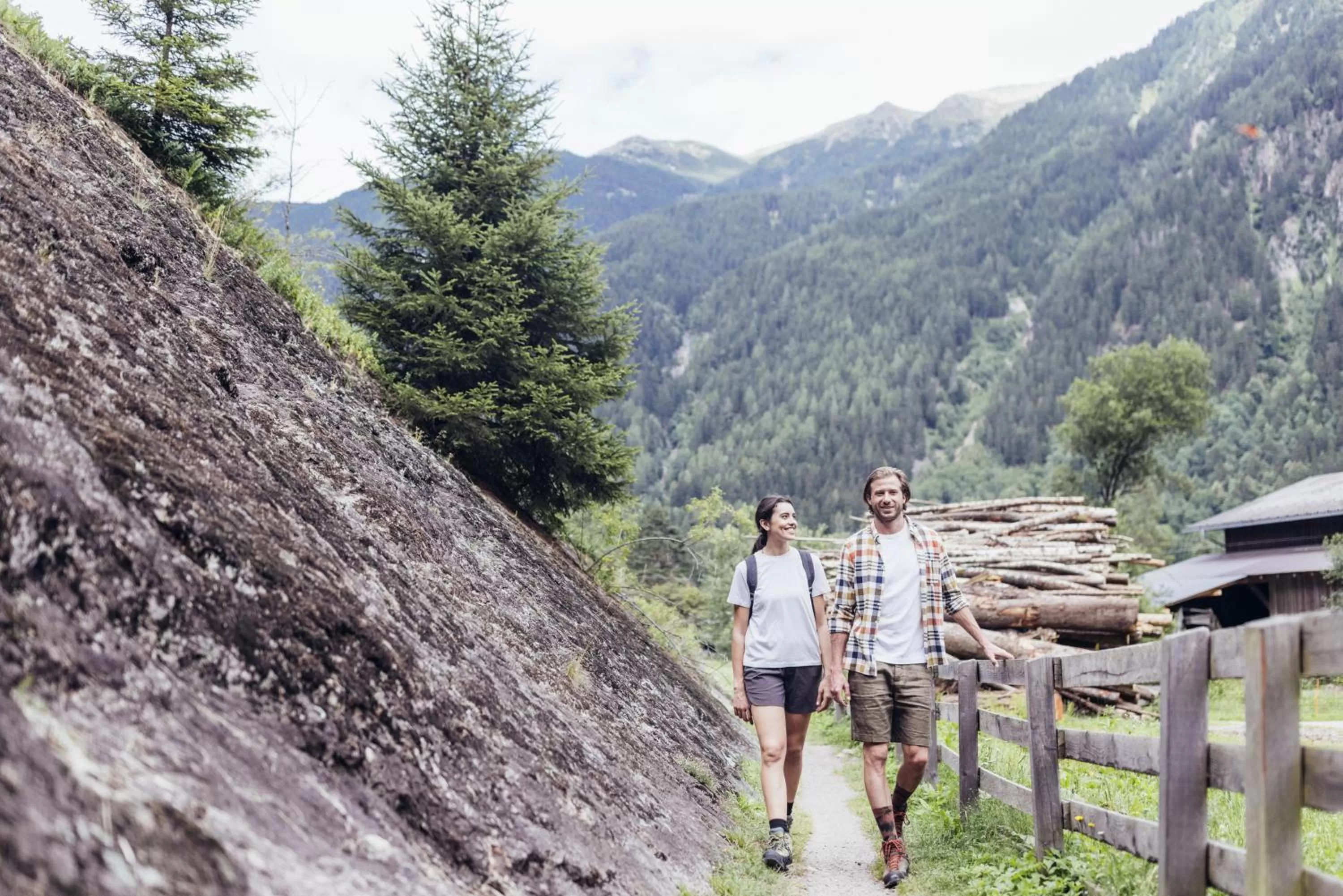 Hiking in Hotel habicher hof 4-Sterne-Superior