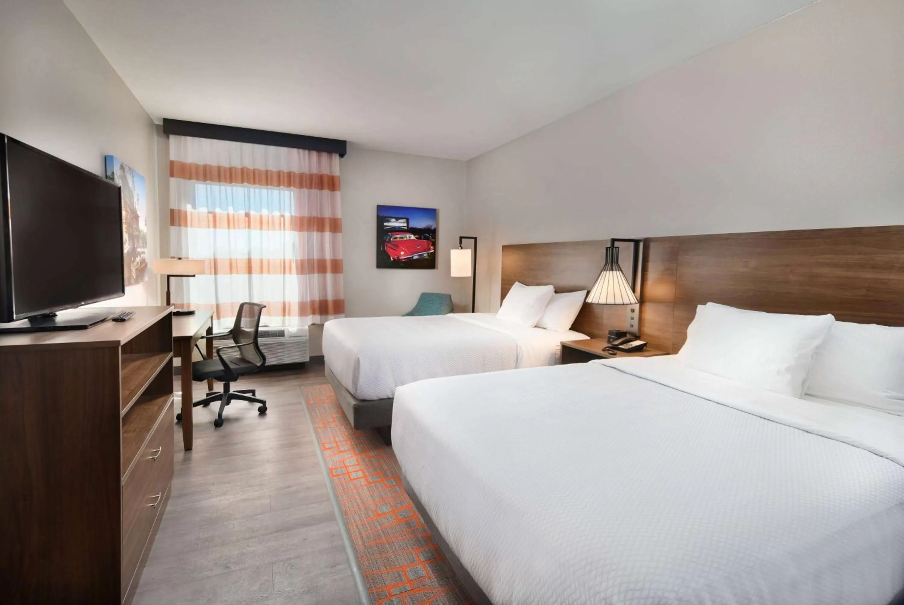 Queen Room with Two Queen Beds - Hearing Impaired Access/Non-Smoking in La Quinta Inn & Suites by Wyndham Wisconsin Dells- Lake Delton