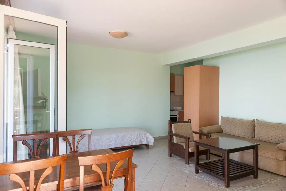 Living room in Epidavros Seascape