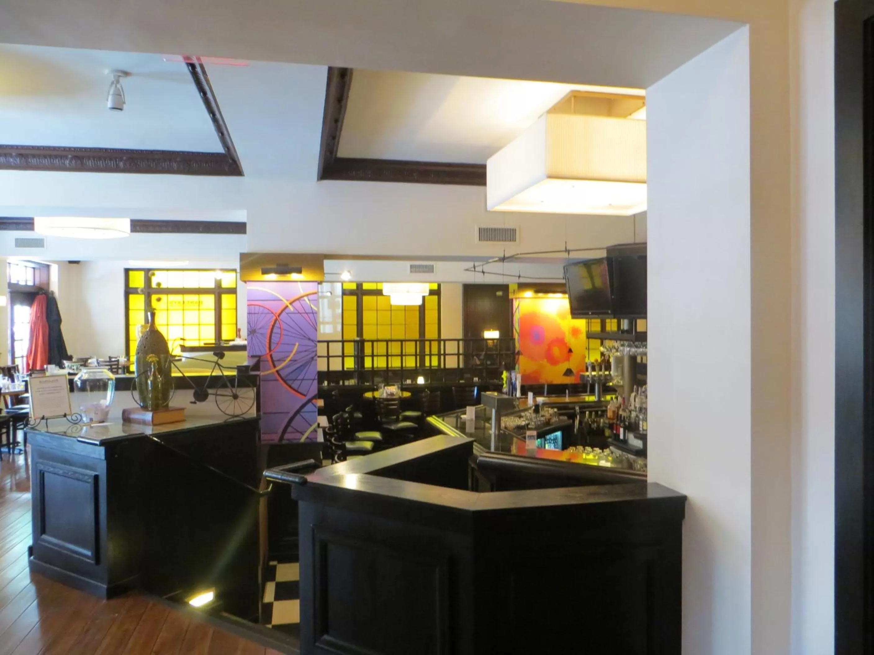 Restaurant/places to eat in Carleton of Oak Park