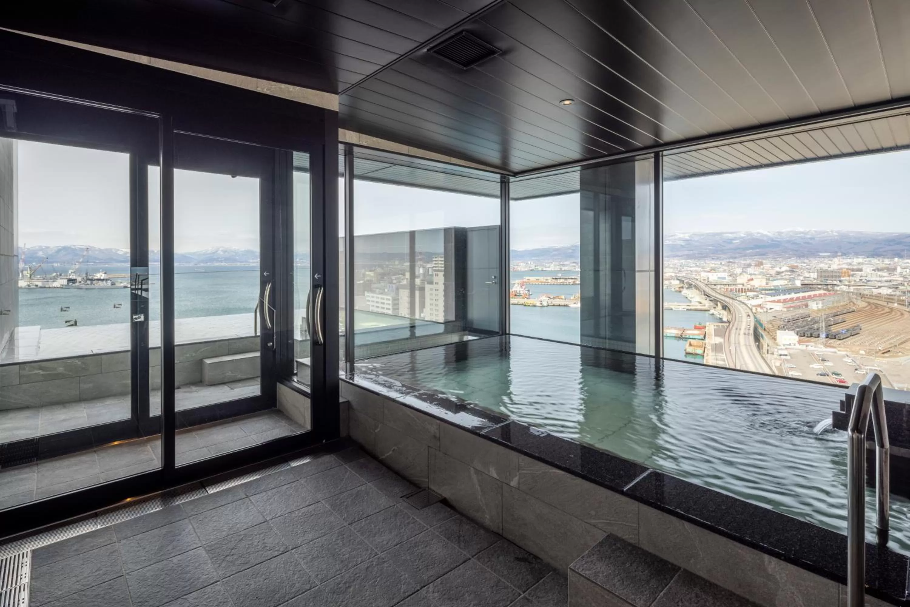 Hot Spring Bath in Tokyu Stay Hakodate Asaichi Akarinoyu