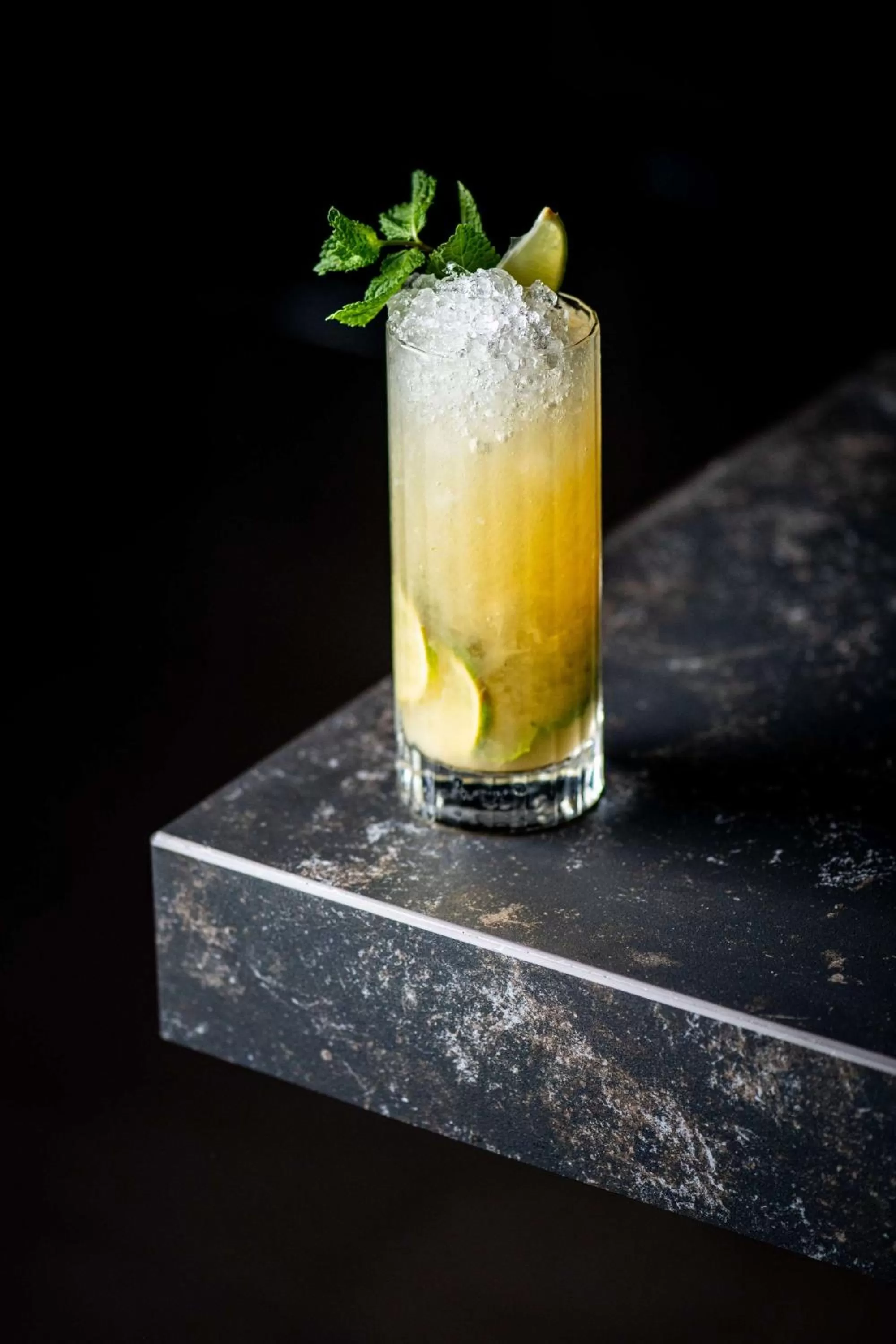 Lounge or bar in Park Plaza Nottingham