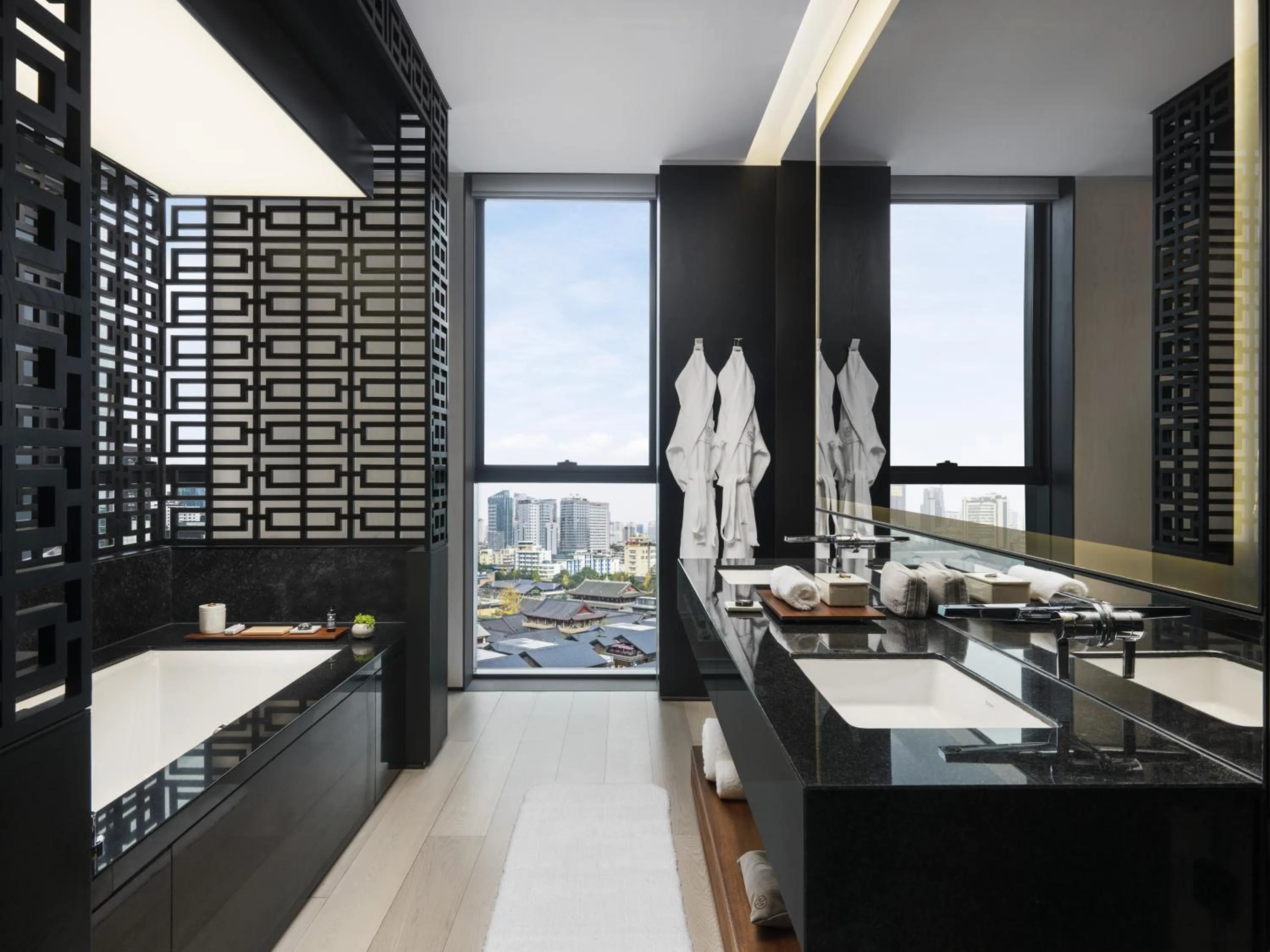 Bathroom in Upper House Chengdu