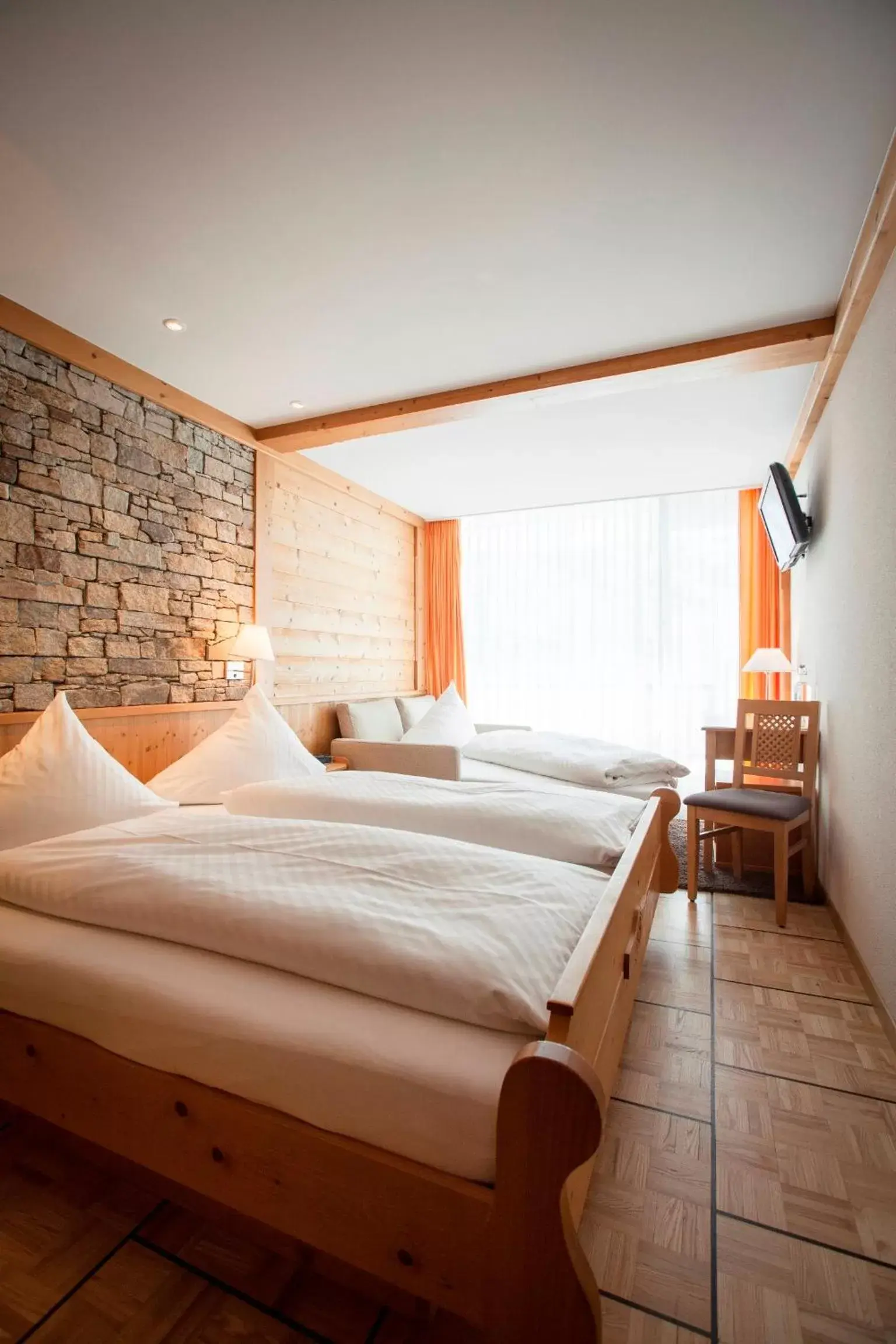 Standard Triple Room in Berghotel Trübsee - Accessible Only by Cable Car Standard Triple Room in Berghotel Trübsee - Accessible Only by Cable Car