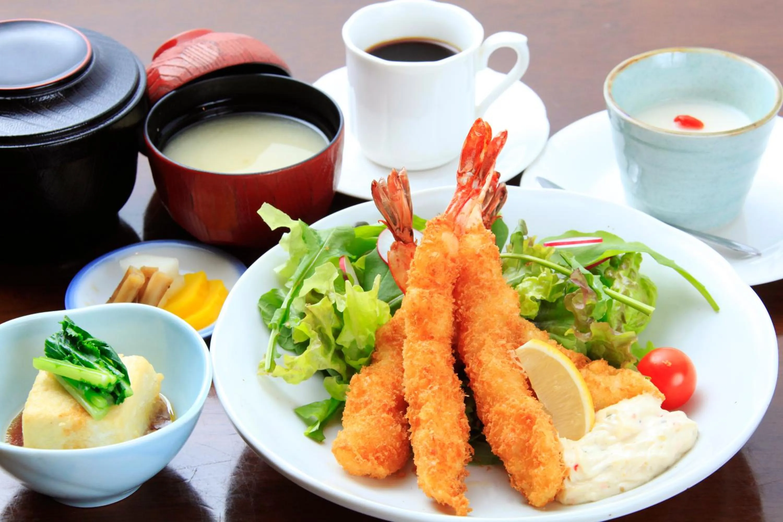 Food in Fuji Green Hotel