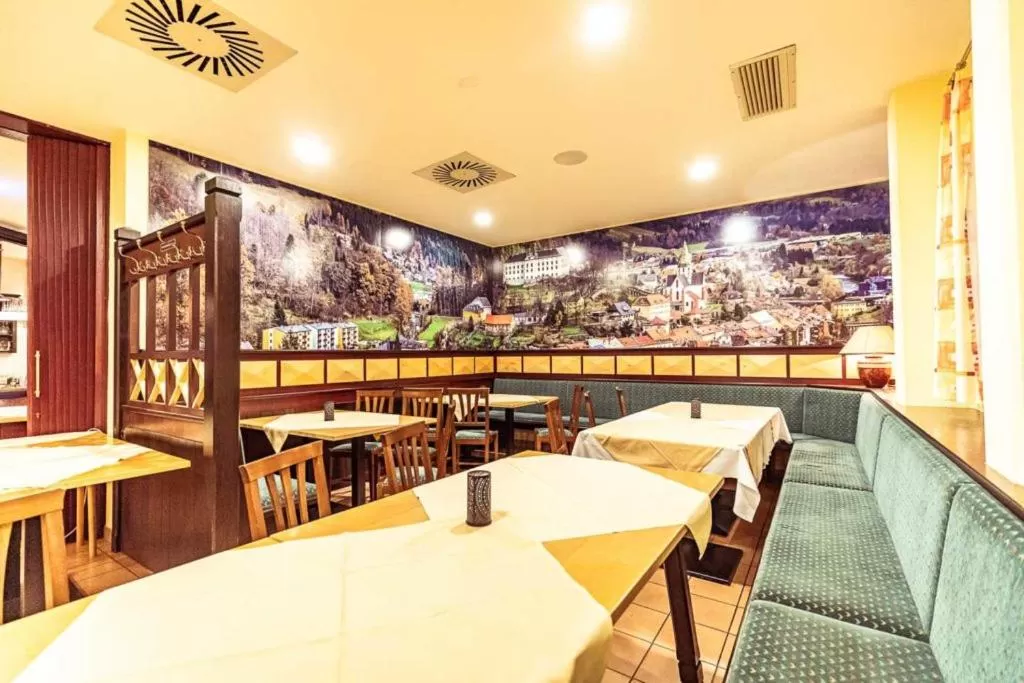 Restaurant/Places to Eat in Brauhaus zu Murau