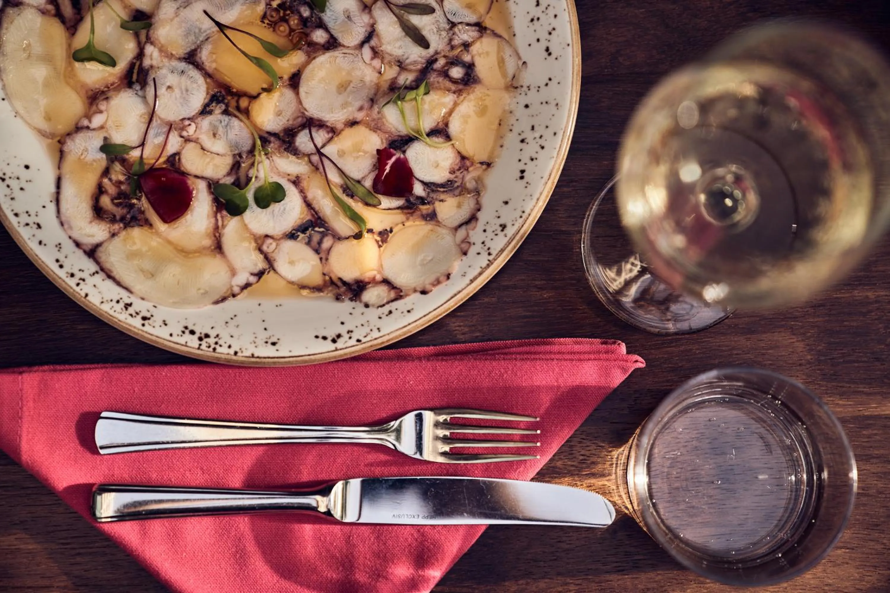 Restaurant/places to eat in Seaside Palm Beach