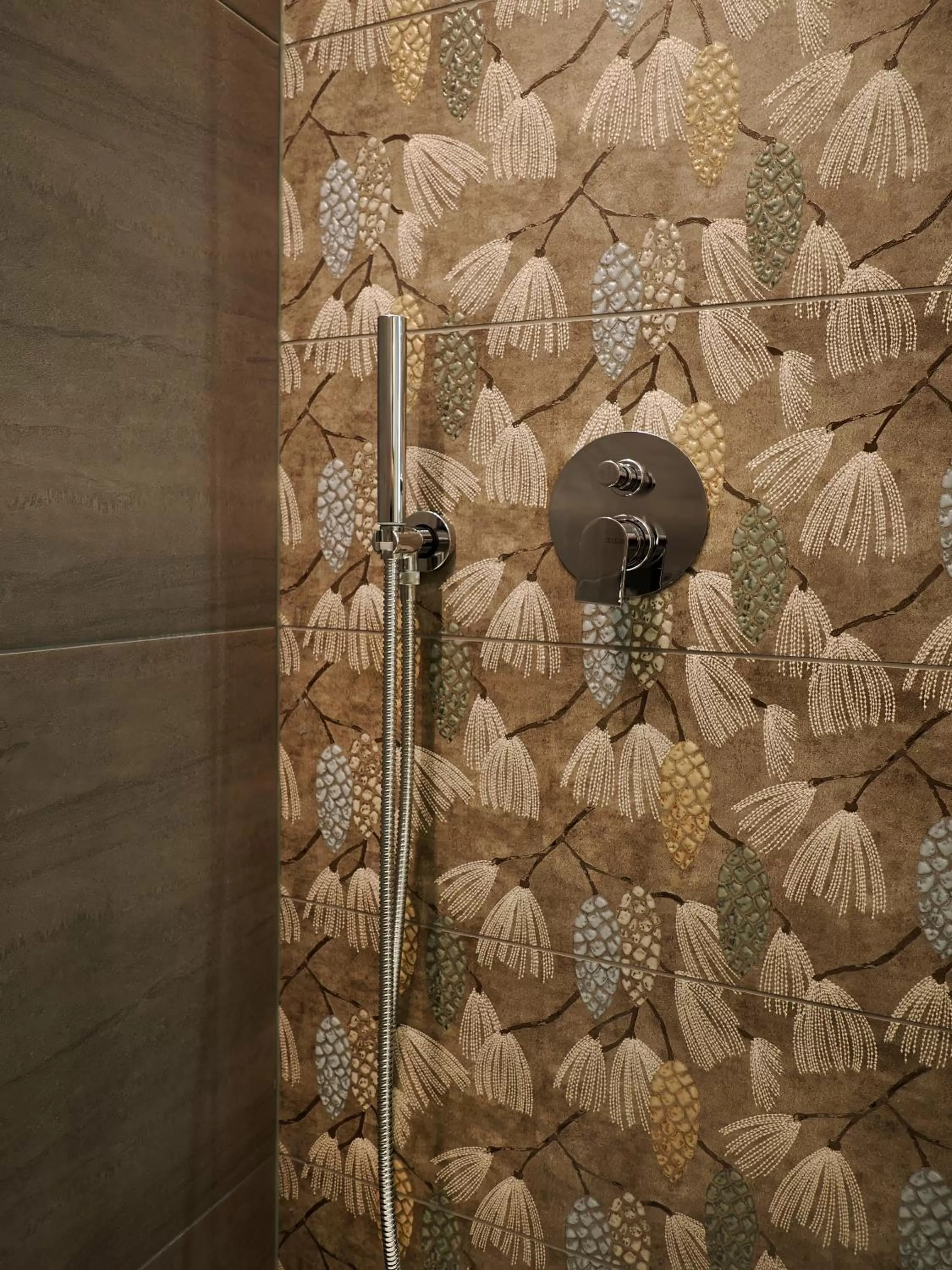 Shower, Bathroom in Ristorante Charme Hotel Tre Terre