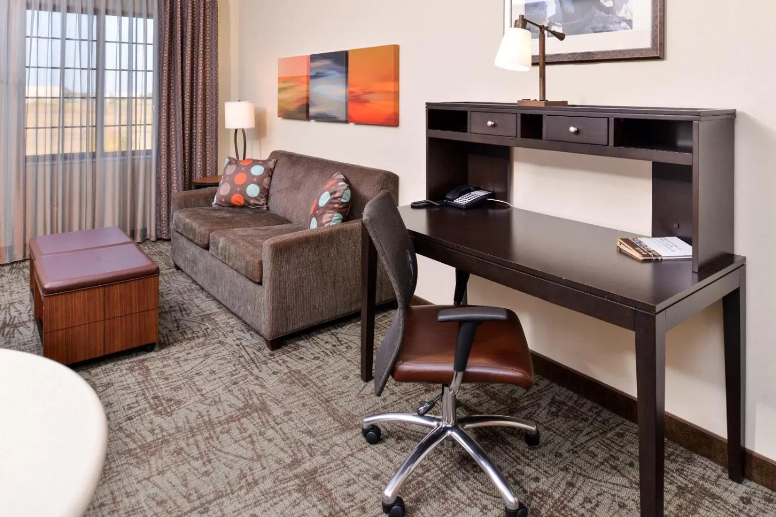 TV and multimedia in Staybridge Suites O'Fallon Chesterfield by IHG