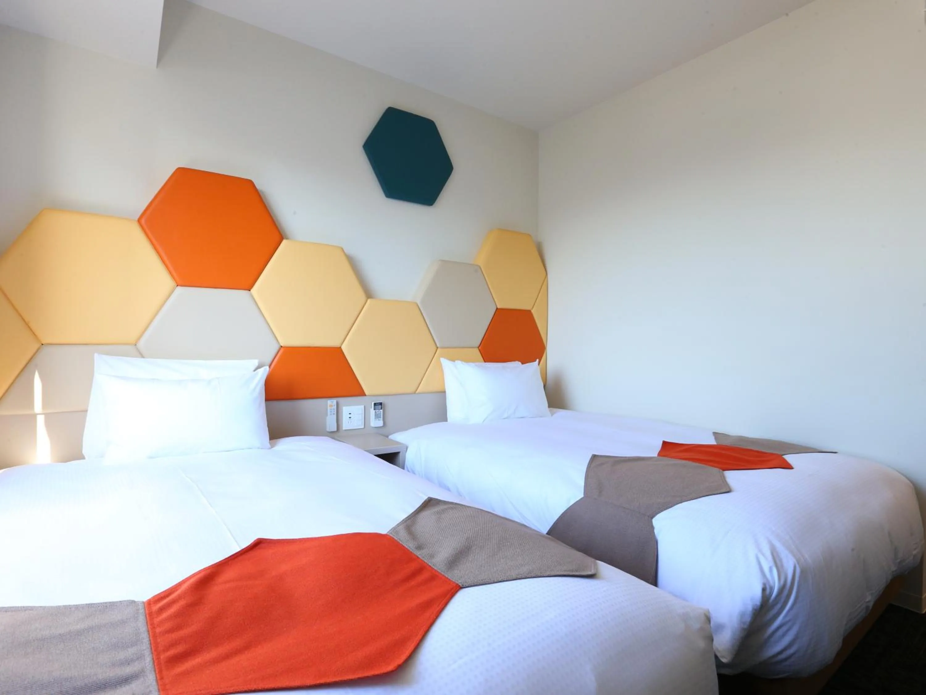 Bed in KOKO HOTEL Higashiosaka - formerly Hotel Wing International Select Higashi Osaka