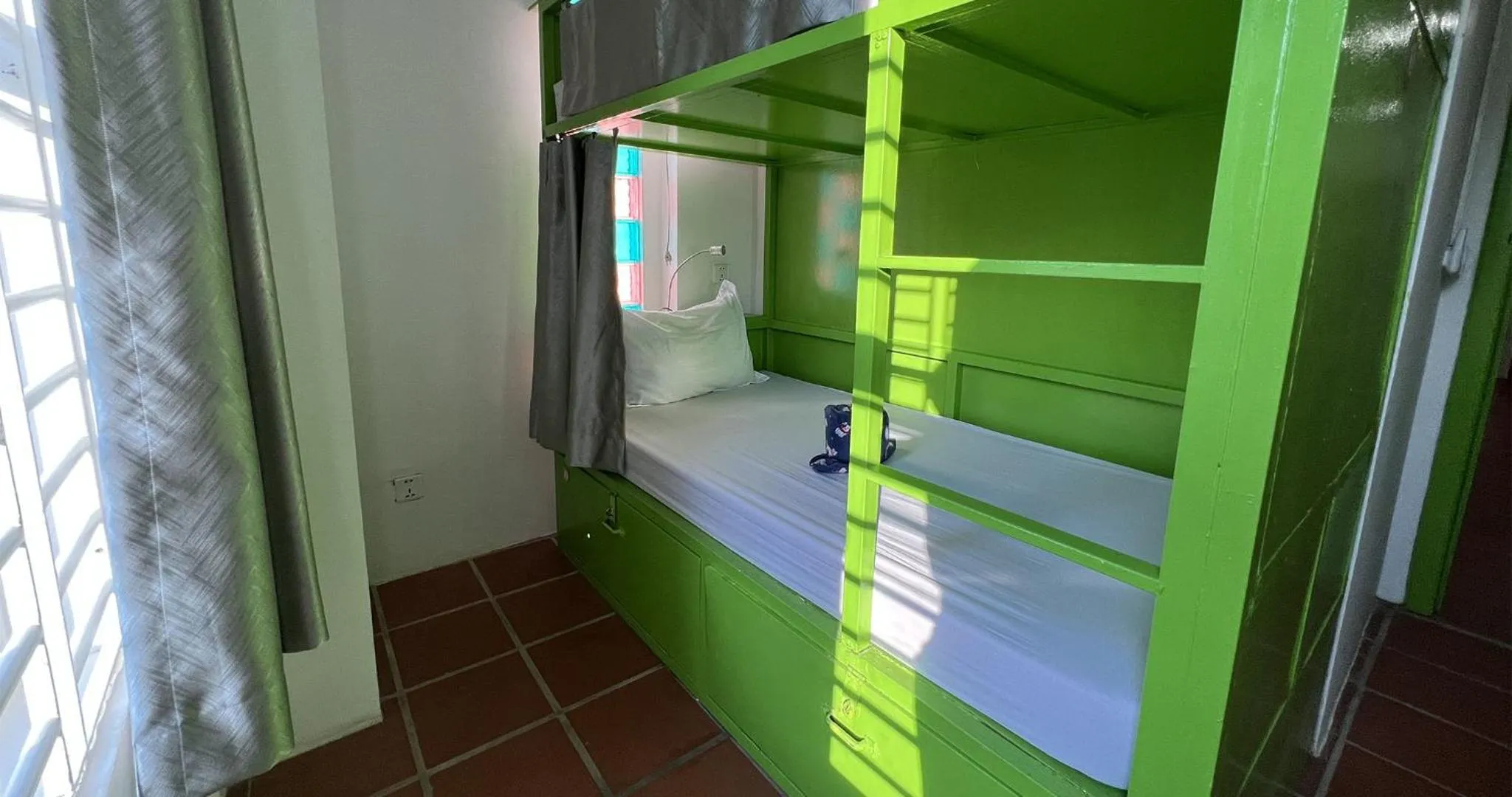 Guests, Bed in The Funky Village