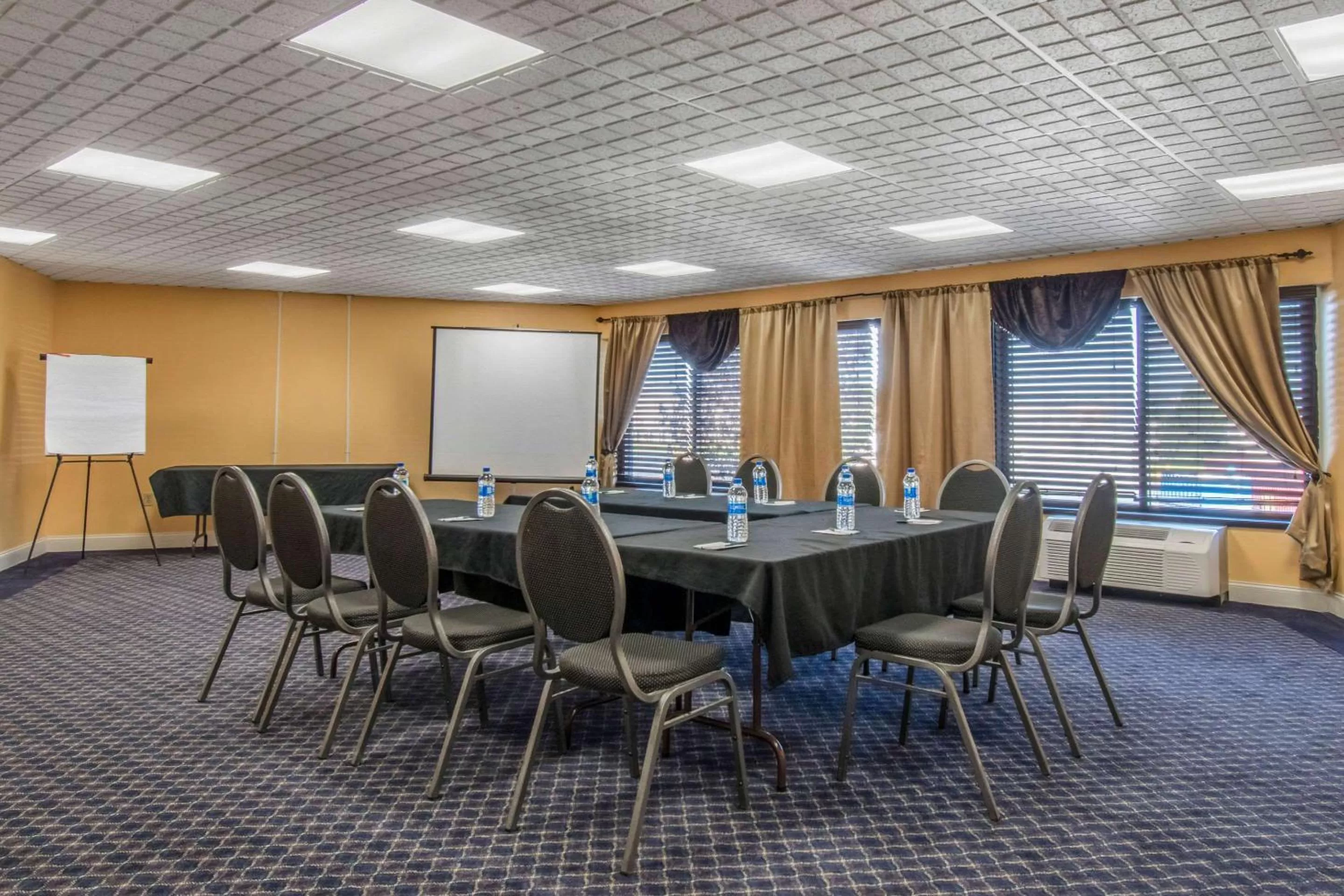 On site in Quality Inn Carlisle South