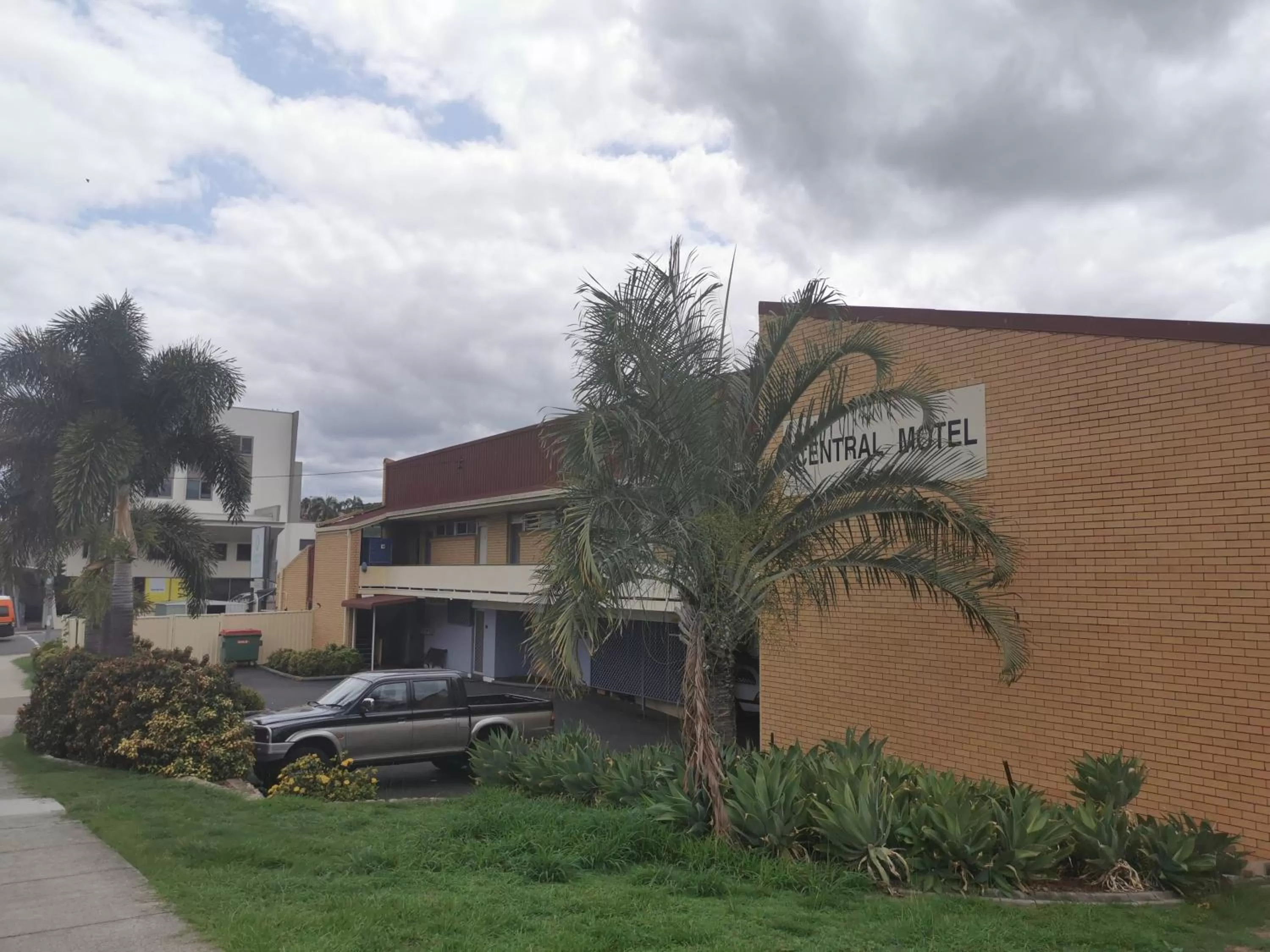 Property building in Central Motel Ipswich