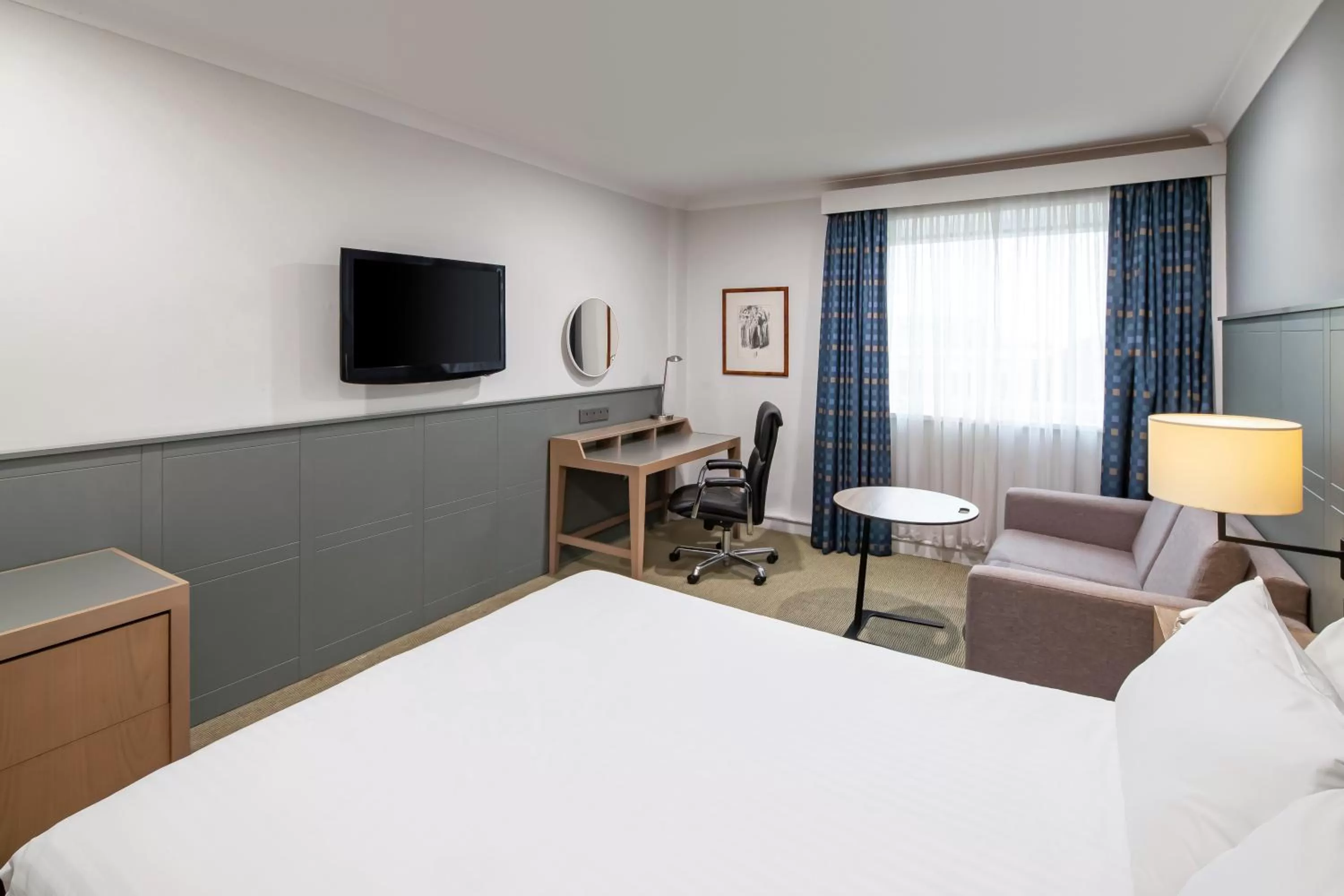 TV and multimedia, Bed in Holiday Inn Hull Marina by IHG