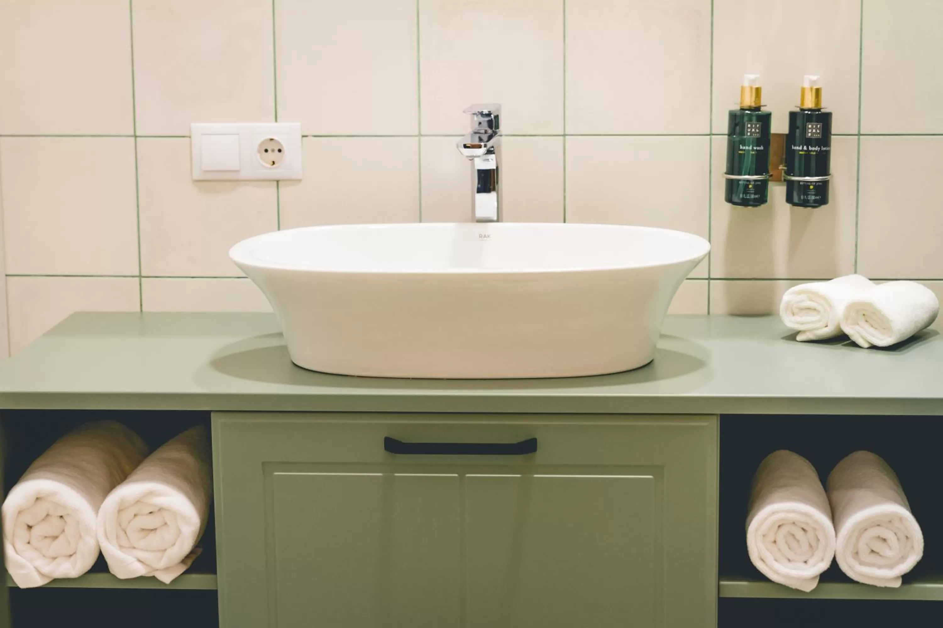 Bathroom in MAGISTER seven