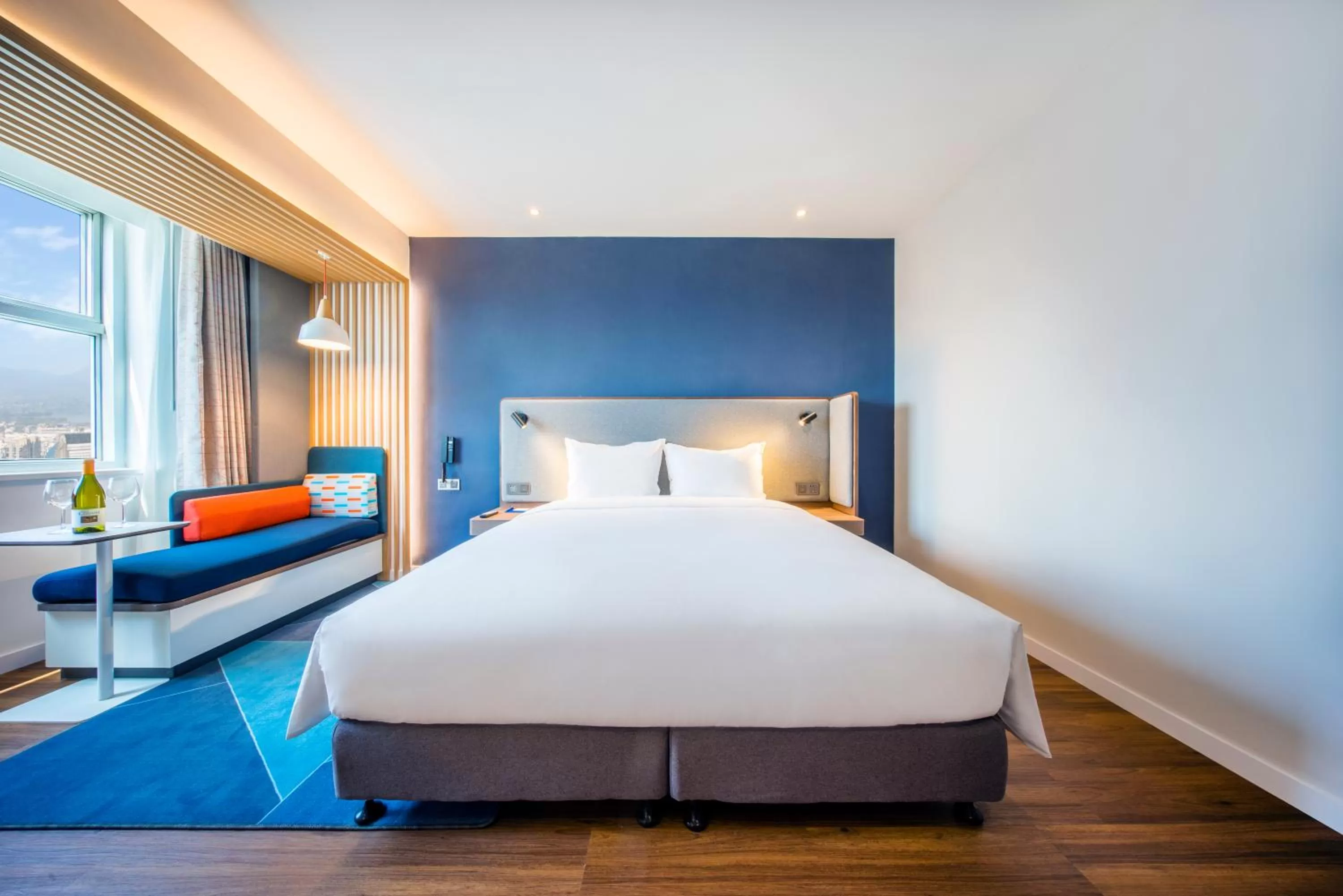 bunk bed, Bed in Holiday Inn Express Hangzhou Westlake East, an IHG Hotel