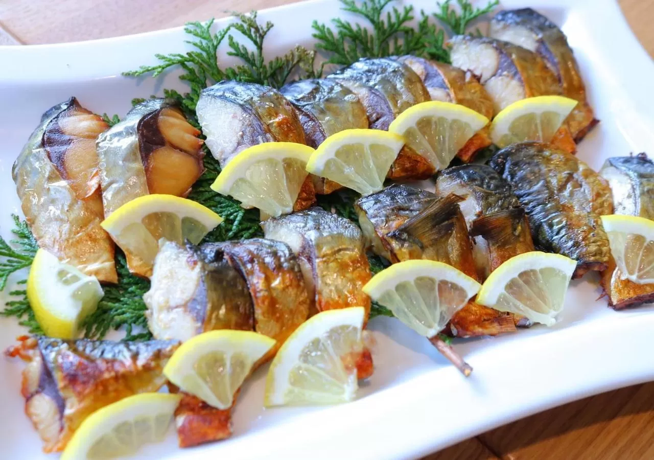 Restaurant/places to eat in APA Hotel Matsuyamajo Nishi