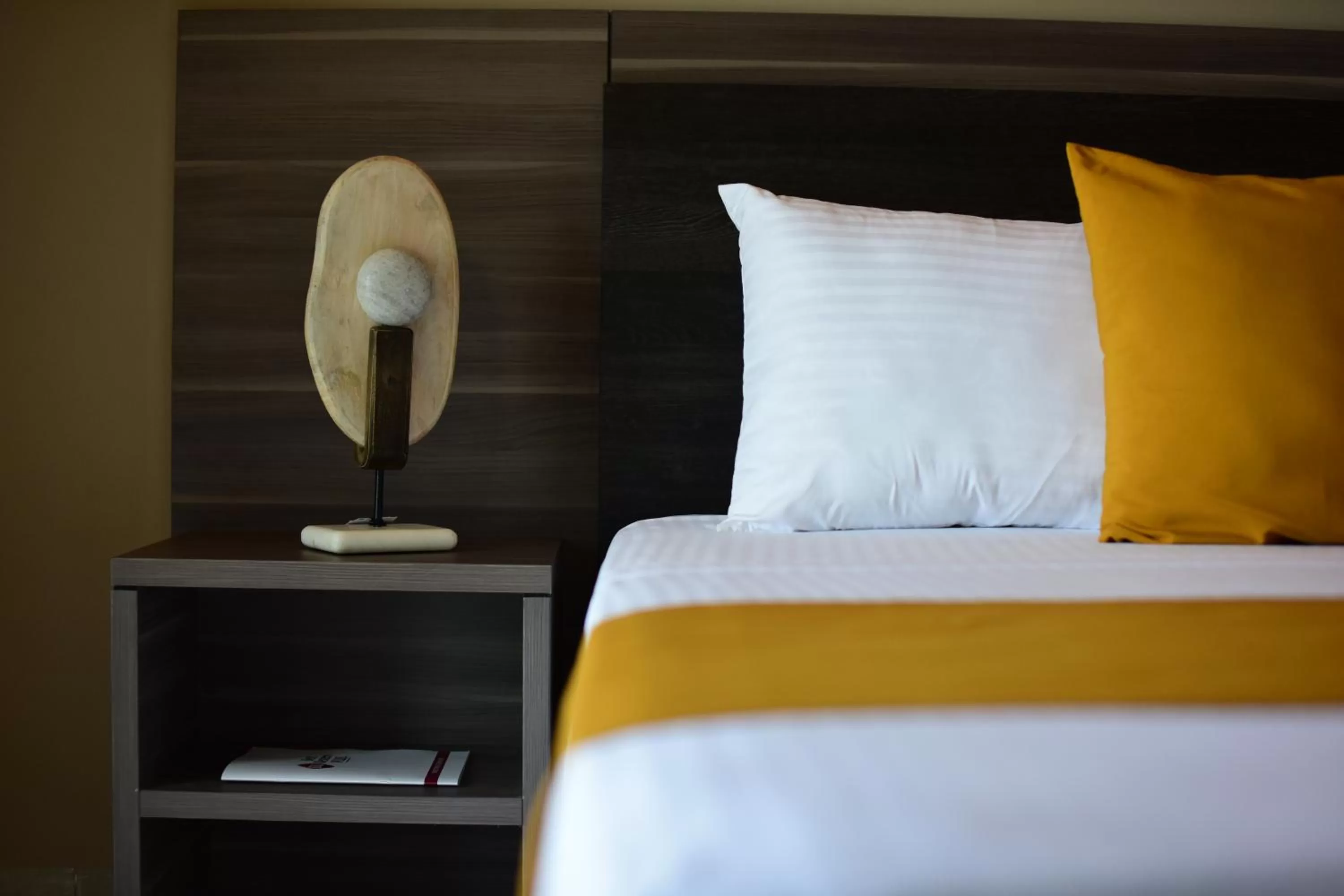 Bed in Best Western Plus Riviera Veracruz