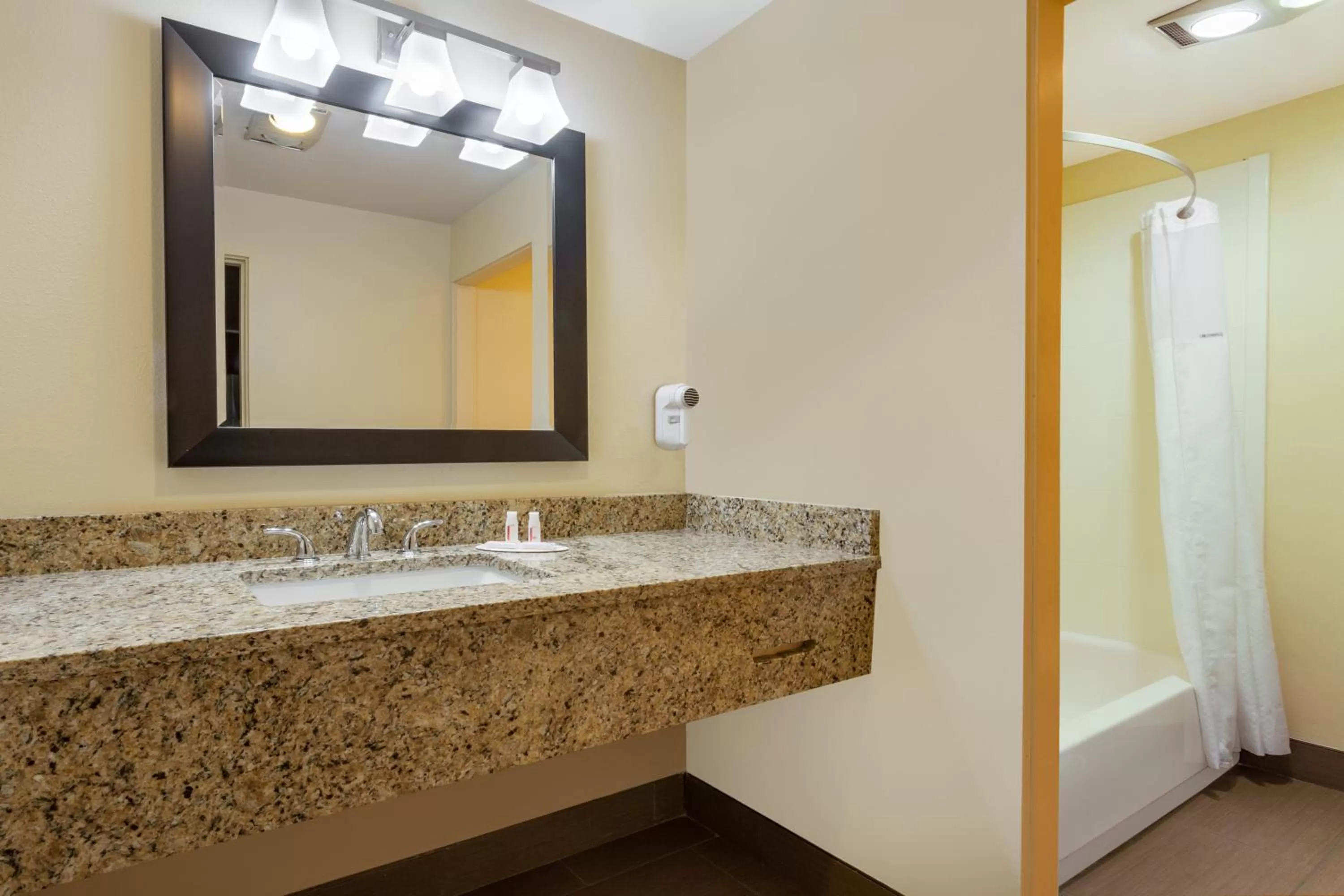 Bathroom in Days Inn by Wyndham Yakima