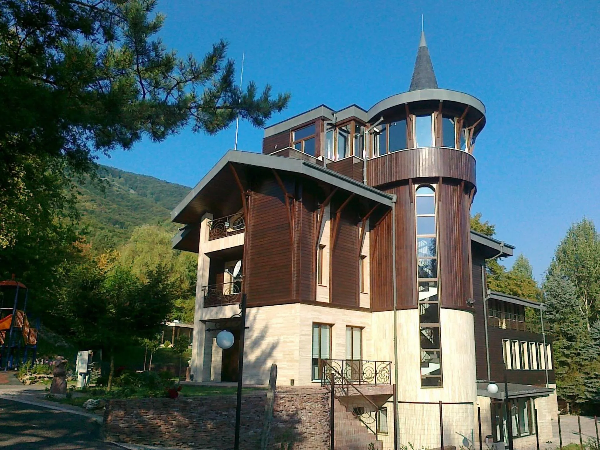 Facade/entrance in Vila 6aTo Hotel & Wellnes