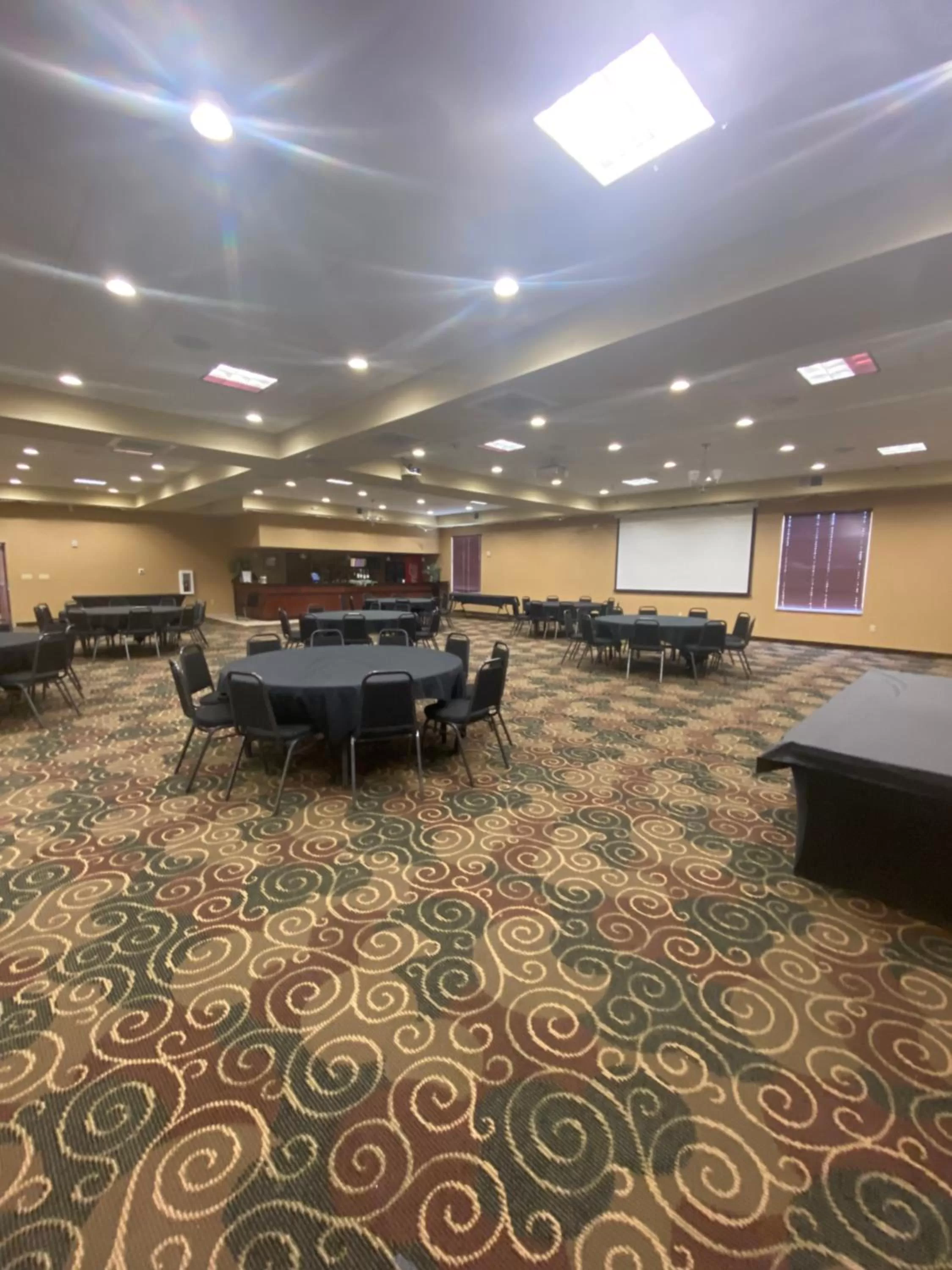 Meeting/conference room in Cobblestone Hotel & Suites - Broken Bow