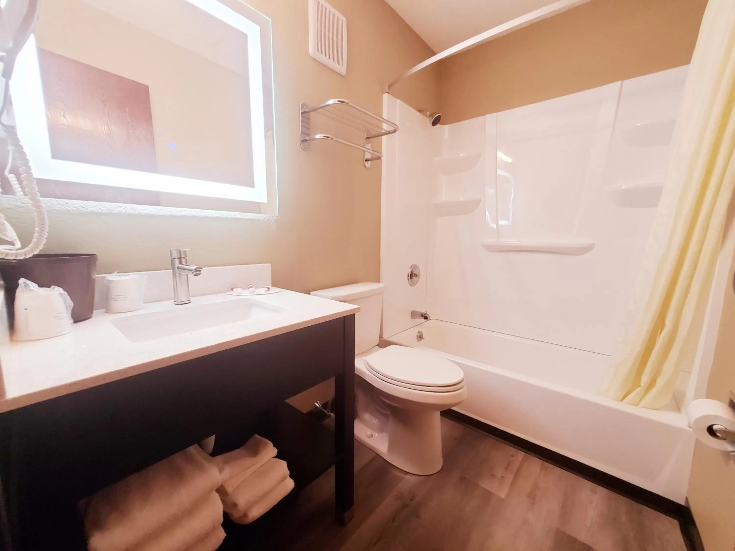 Bathroom in Super 8 by Wyndham Amsterdam