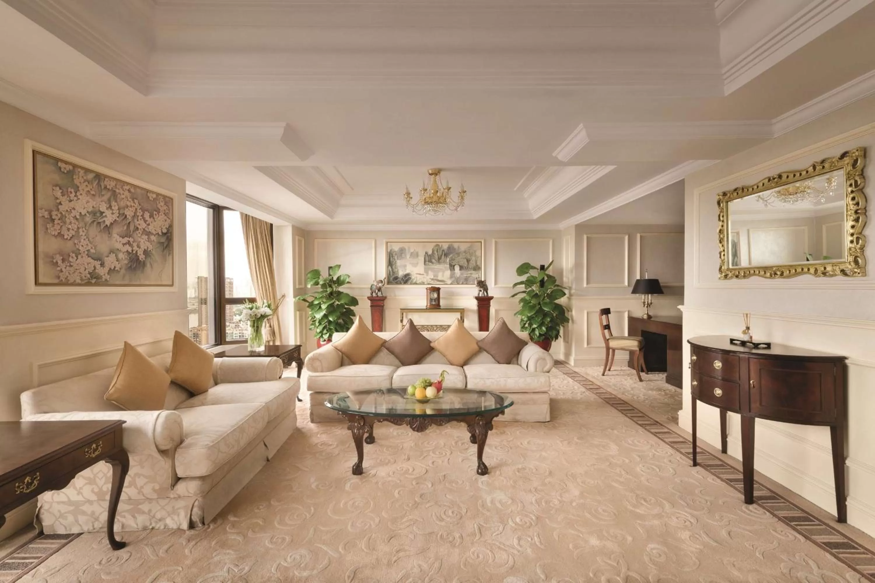 Photo of the whole room in Shangri-La Shenzhen