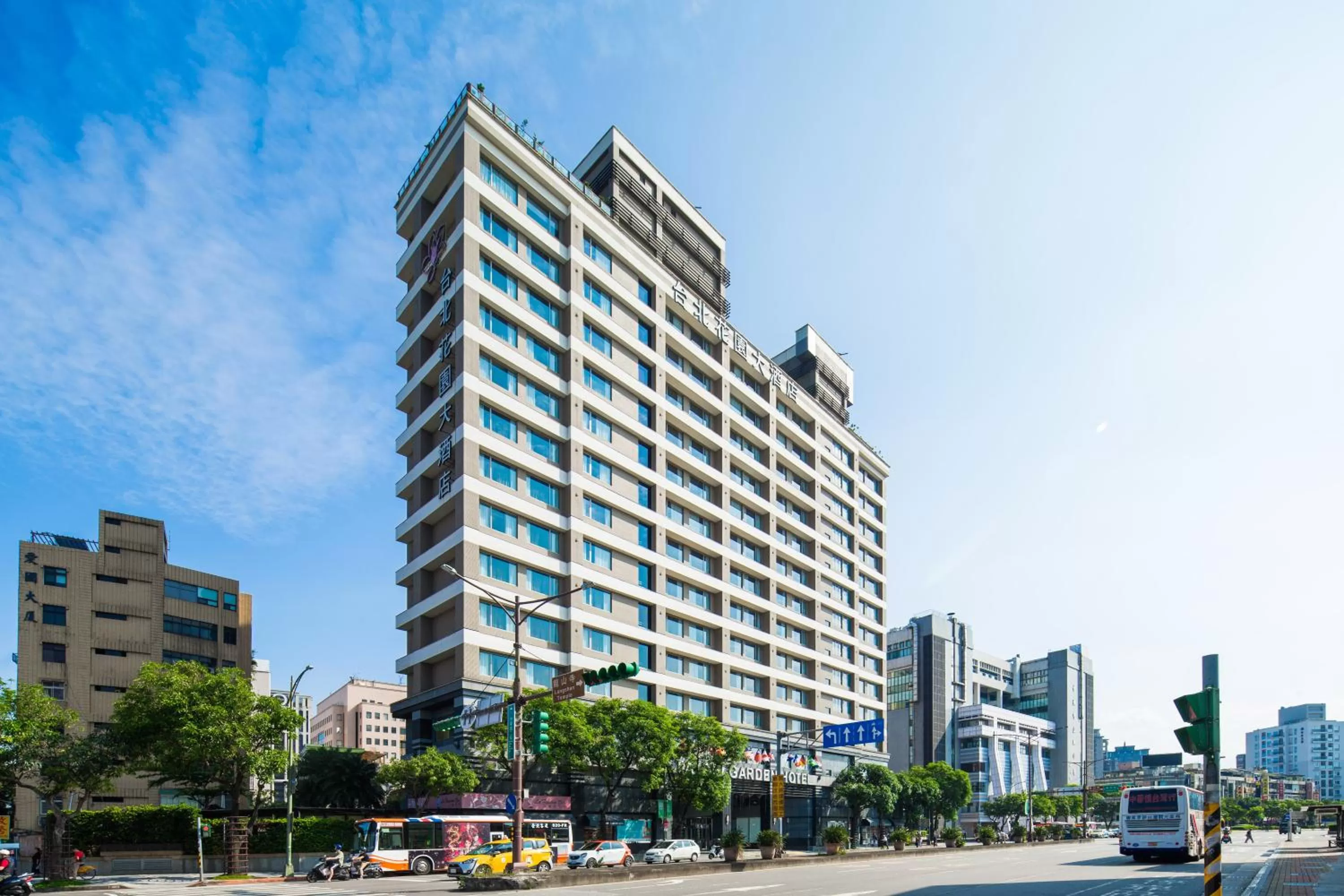 Property building in Taipei Garden Hotel - Ximending