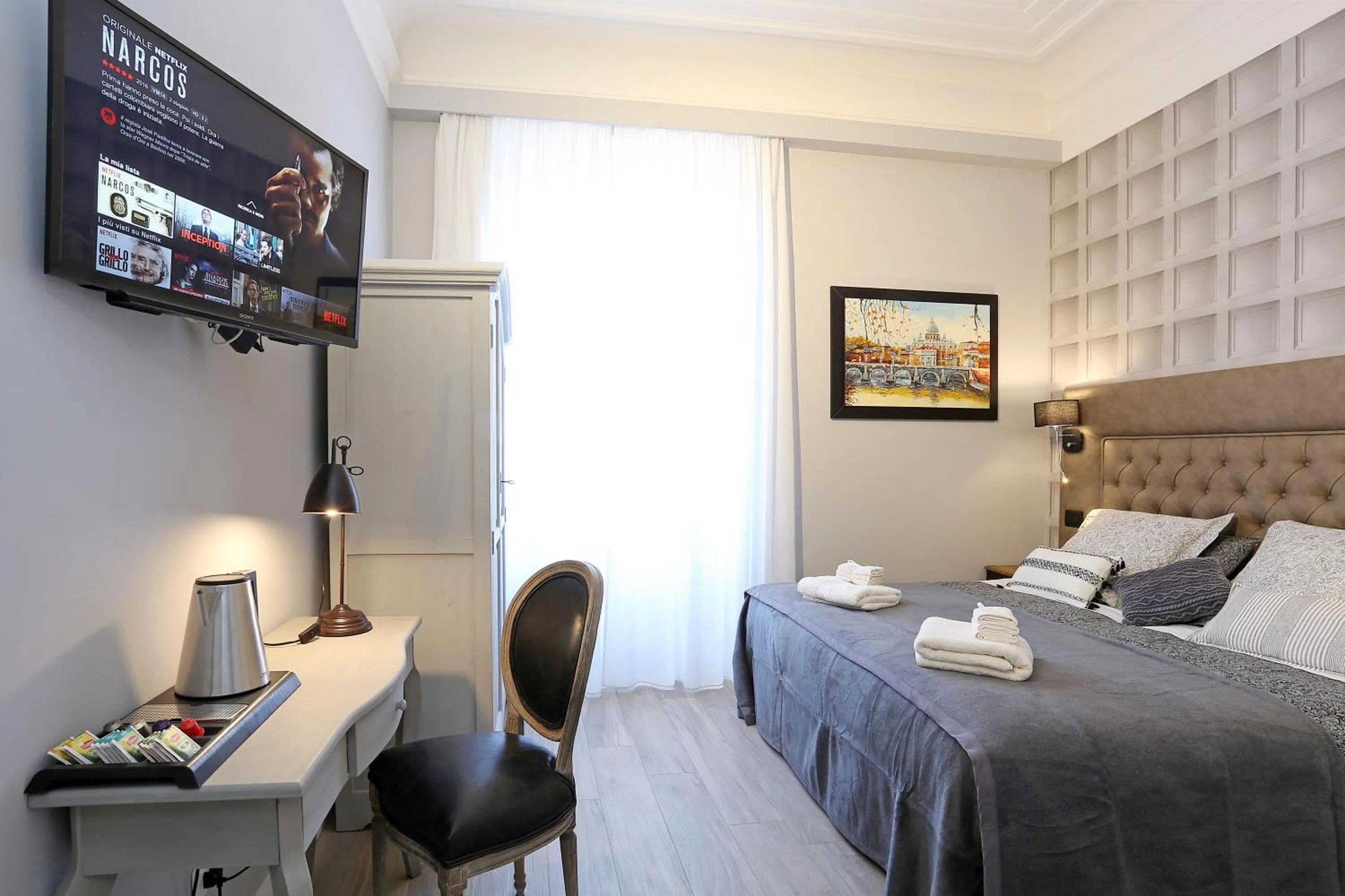 Other, Bed in Capricci Romani