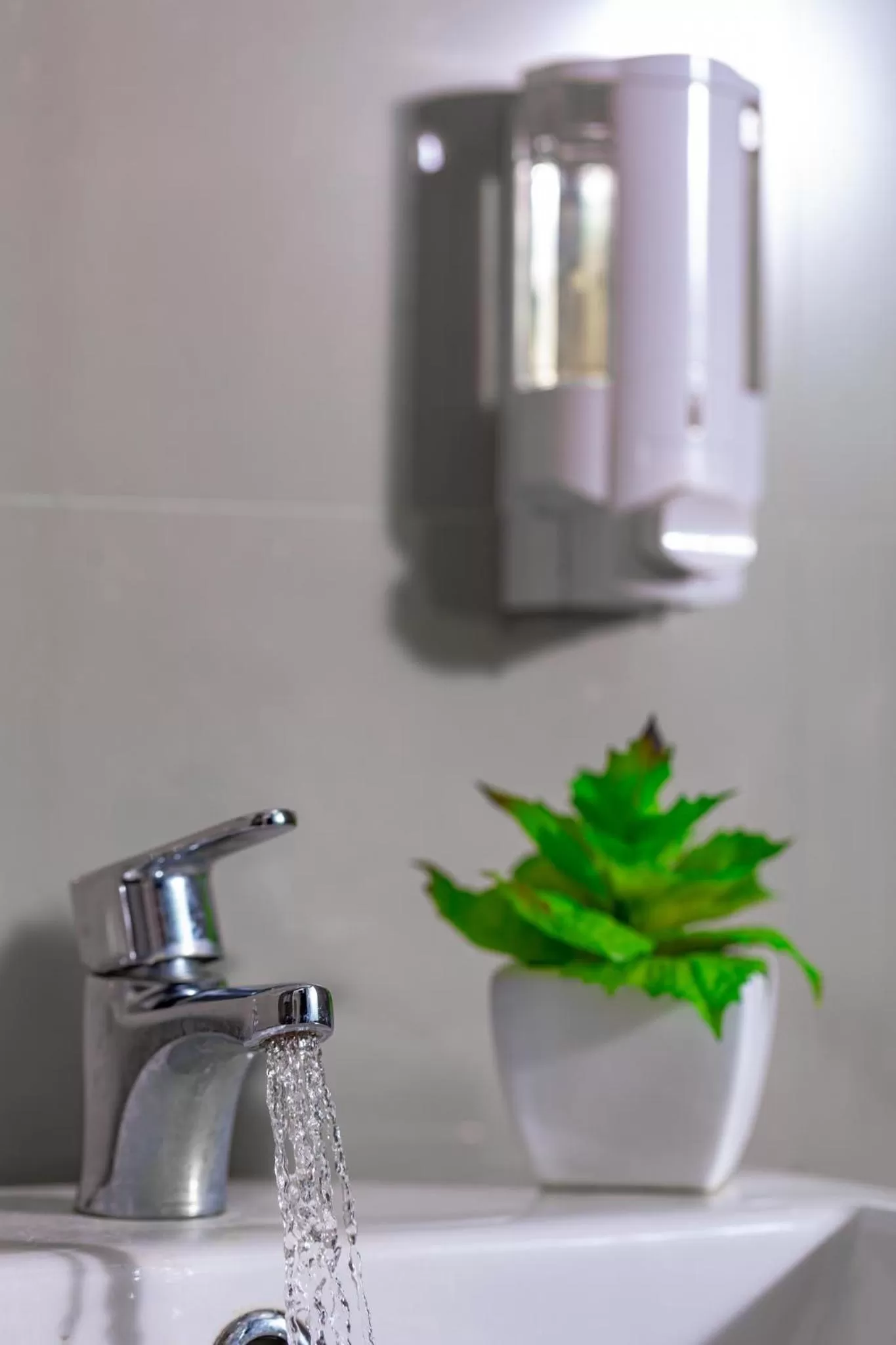 Bathroom in Sovereign Group Hotel at Pratunam