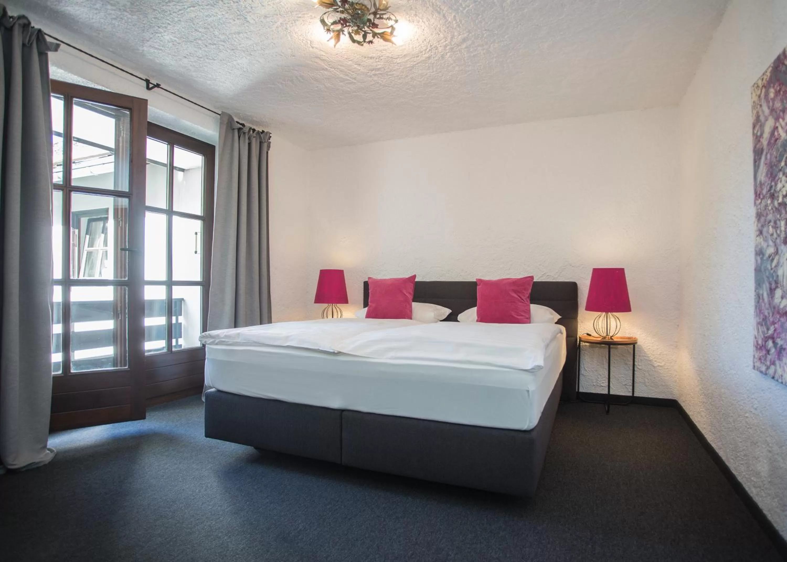 Photo of the whole room, Bed in Boutique-Hotel Weigels Bergfreiheit