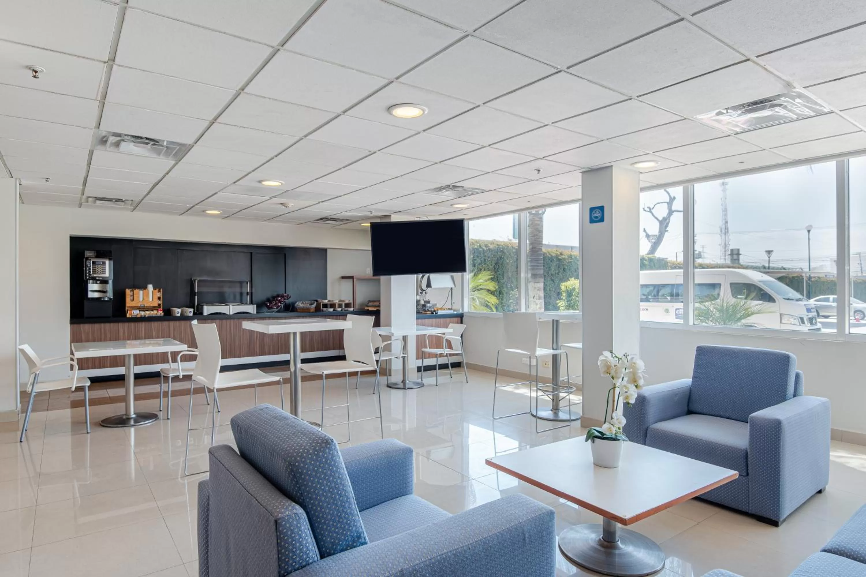 Breakfast in City Express by Marriott Tepotzotlán