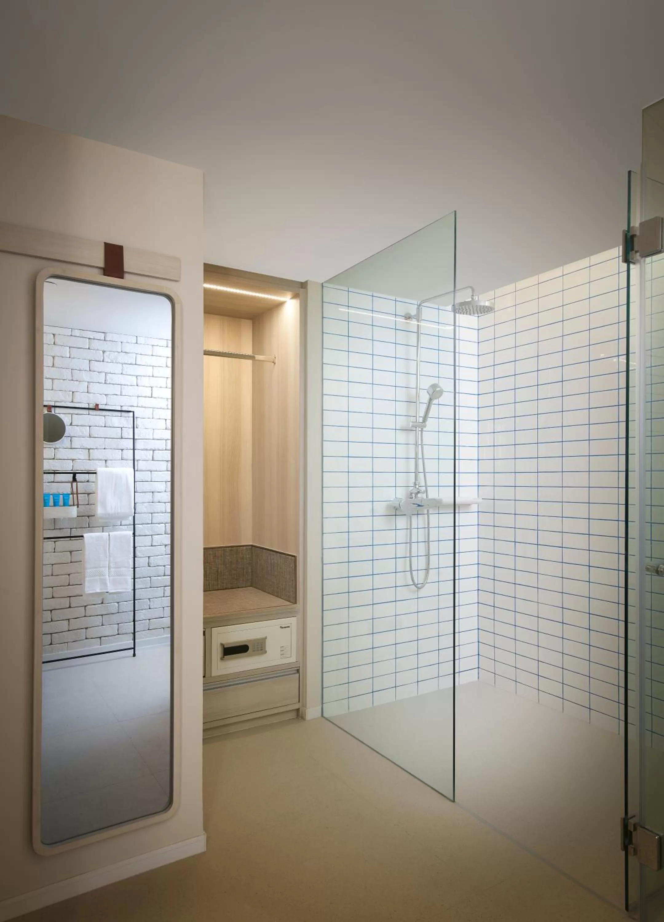 Toilet in Shama Yen-Akat Bangkok