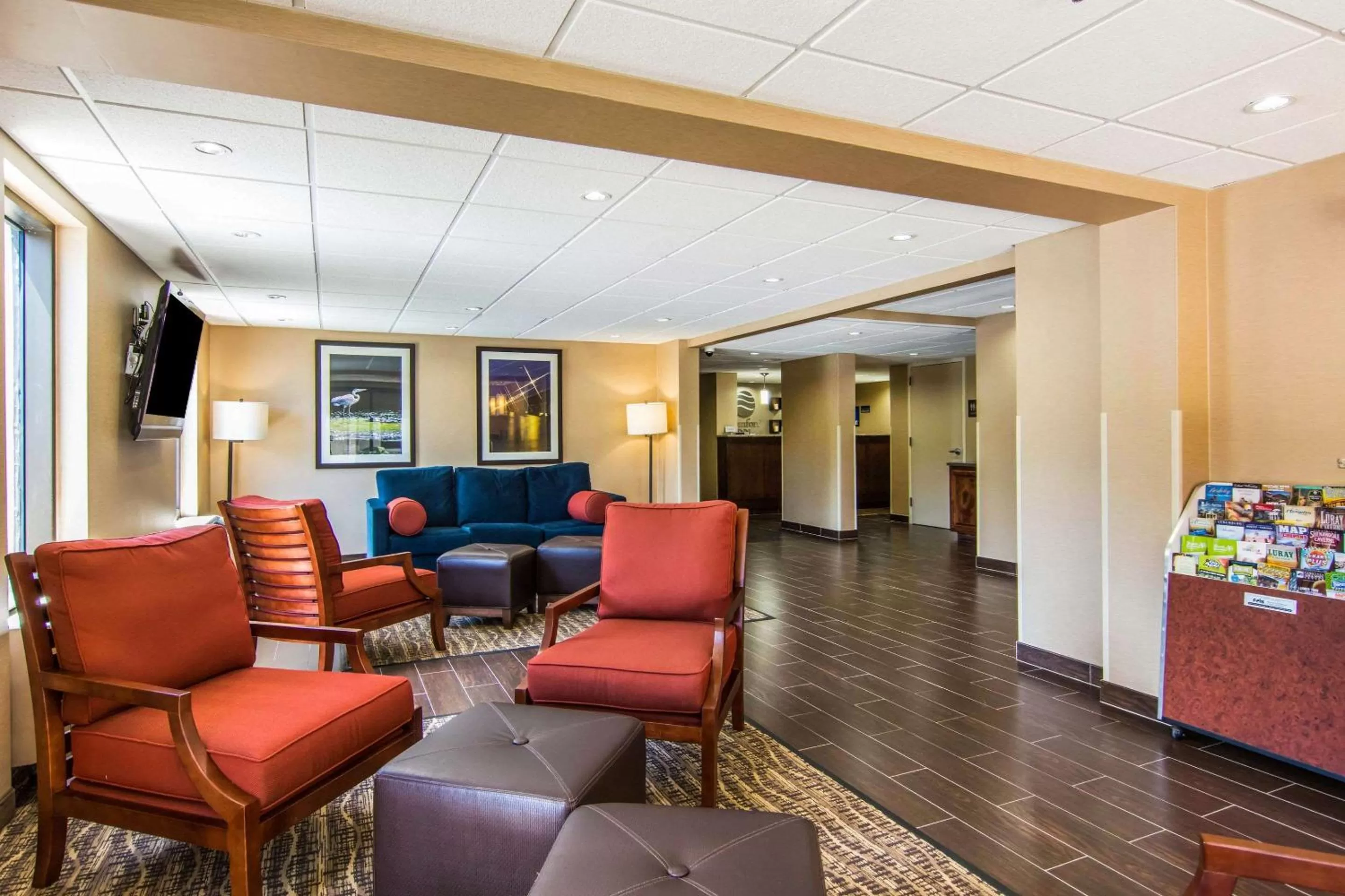 Lobby or reception in Comfort Inn Newport News-Williamsburg East