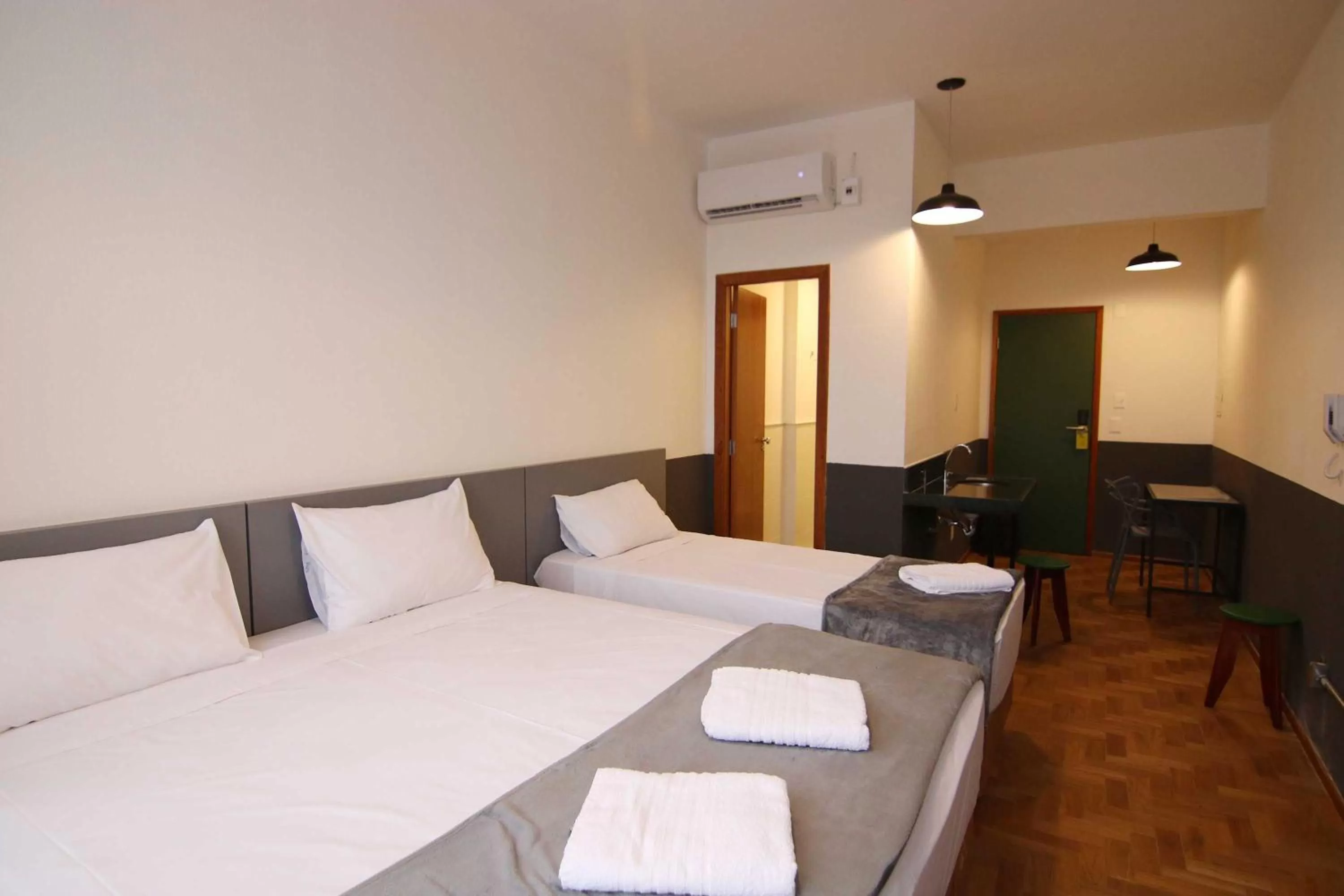 Bed in Samba Belo Horizonte Vintage