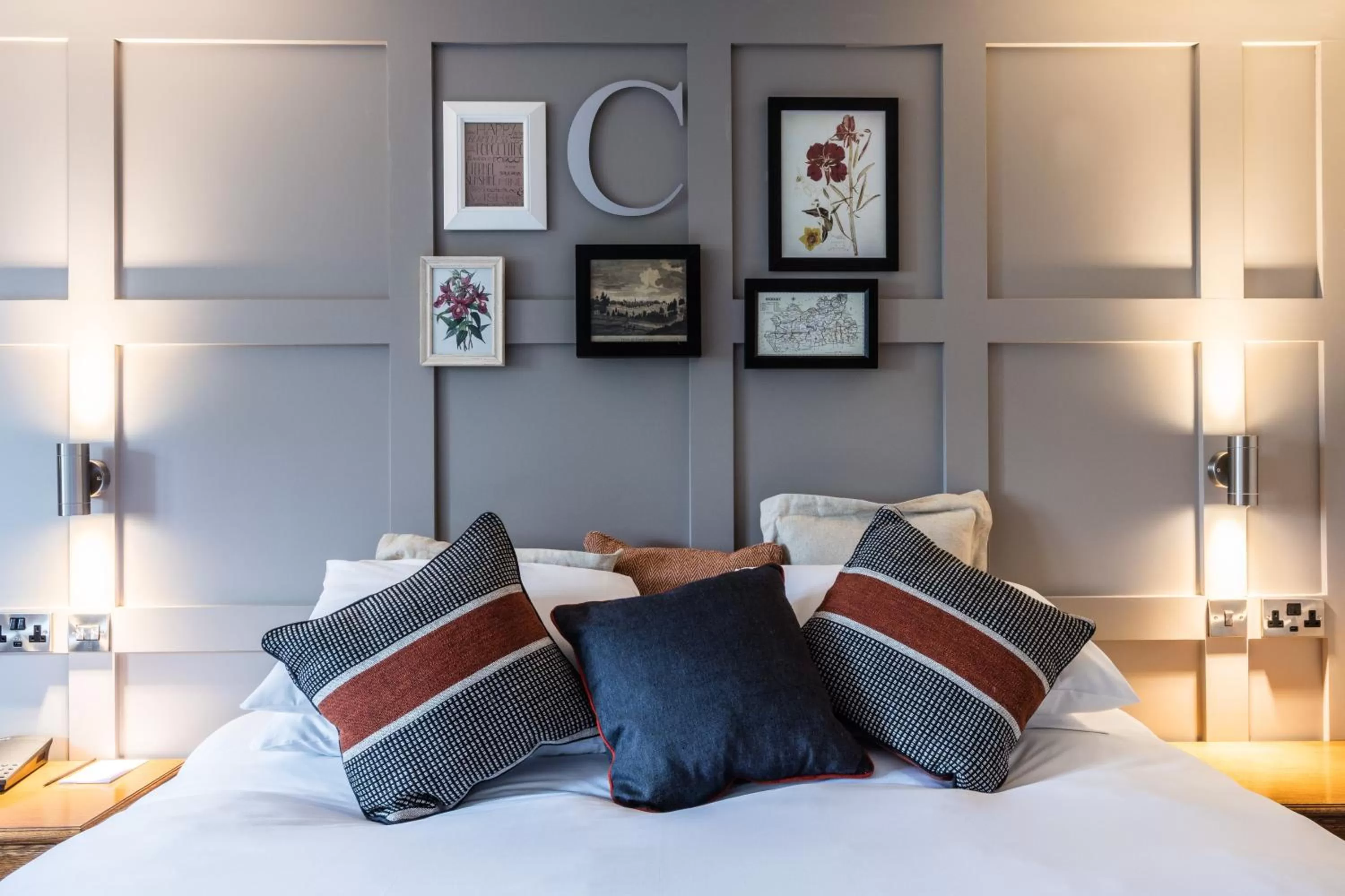 Decorative detail, Bed in Crown Hotel